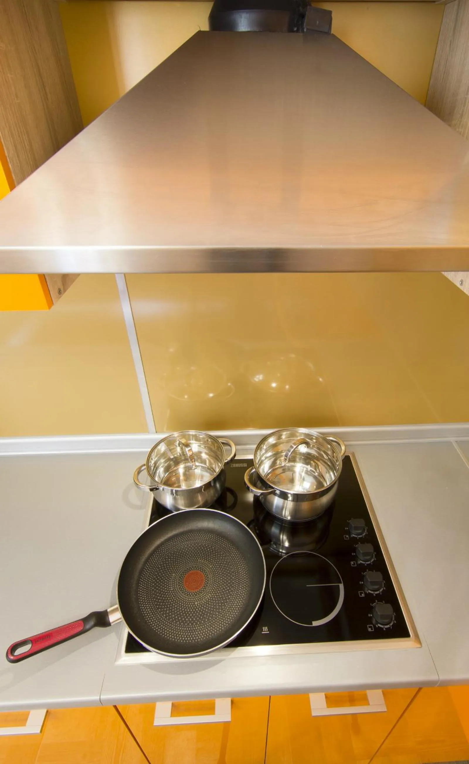 Communal kitchen in Valdemara Residence