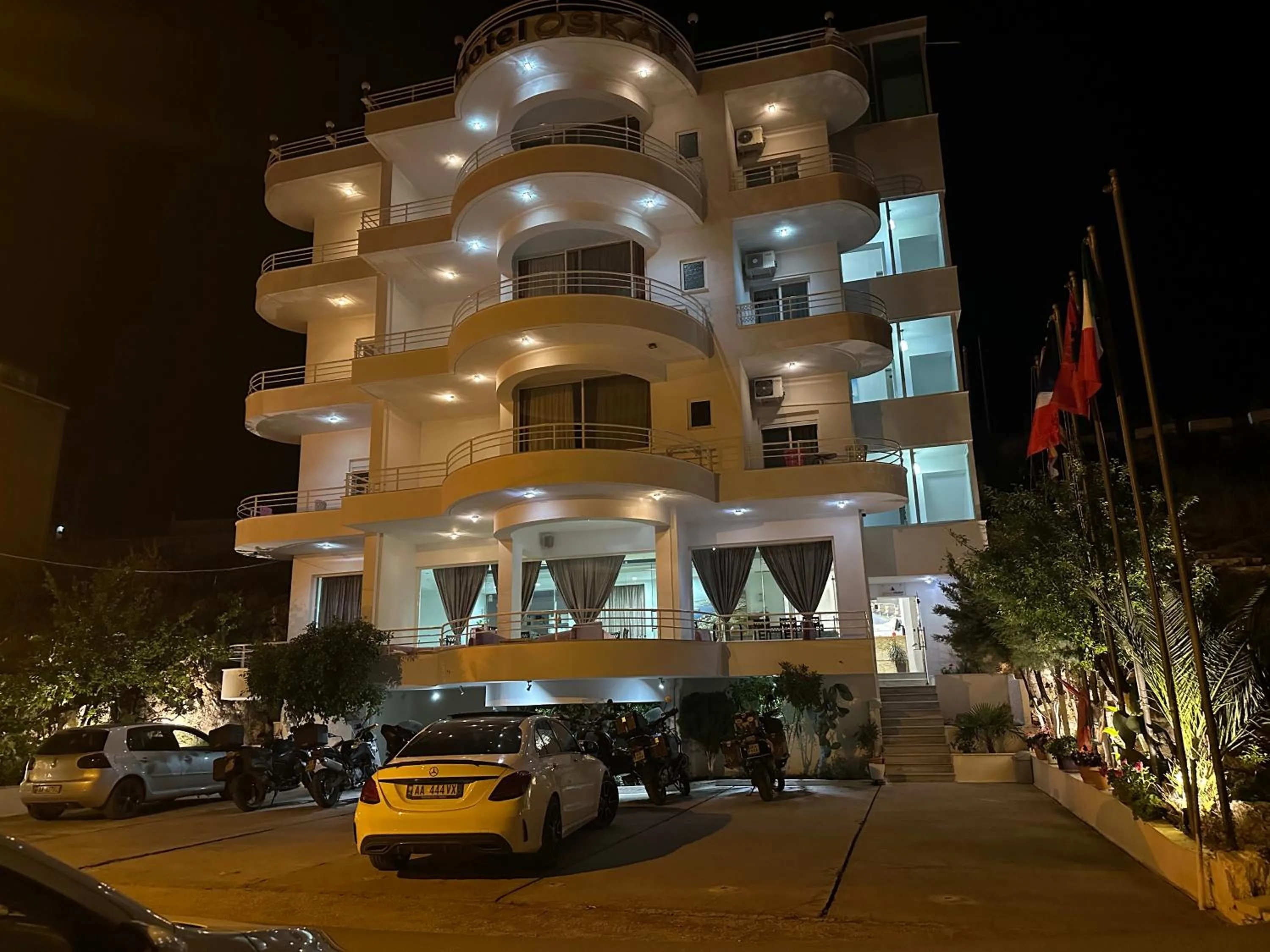 Property building in Oskar Hotel