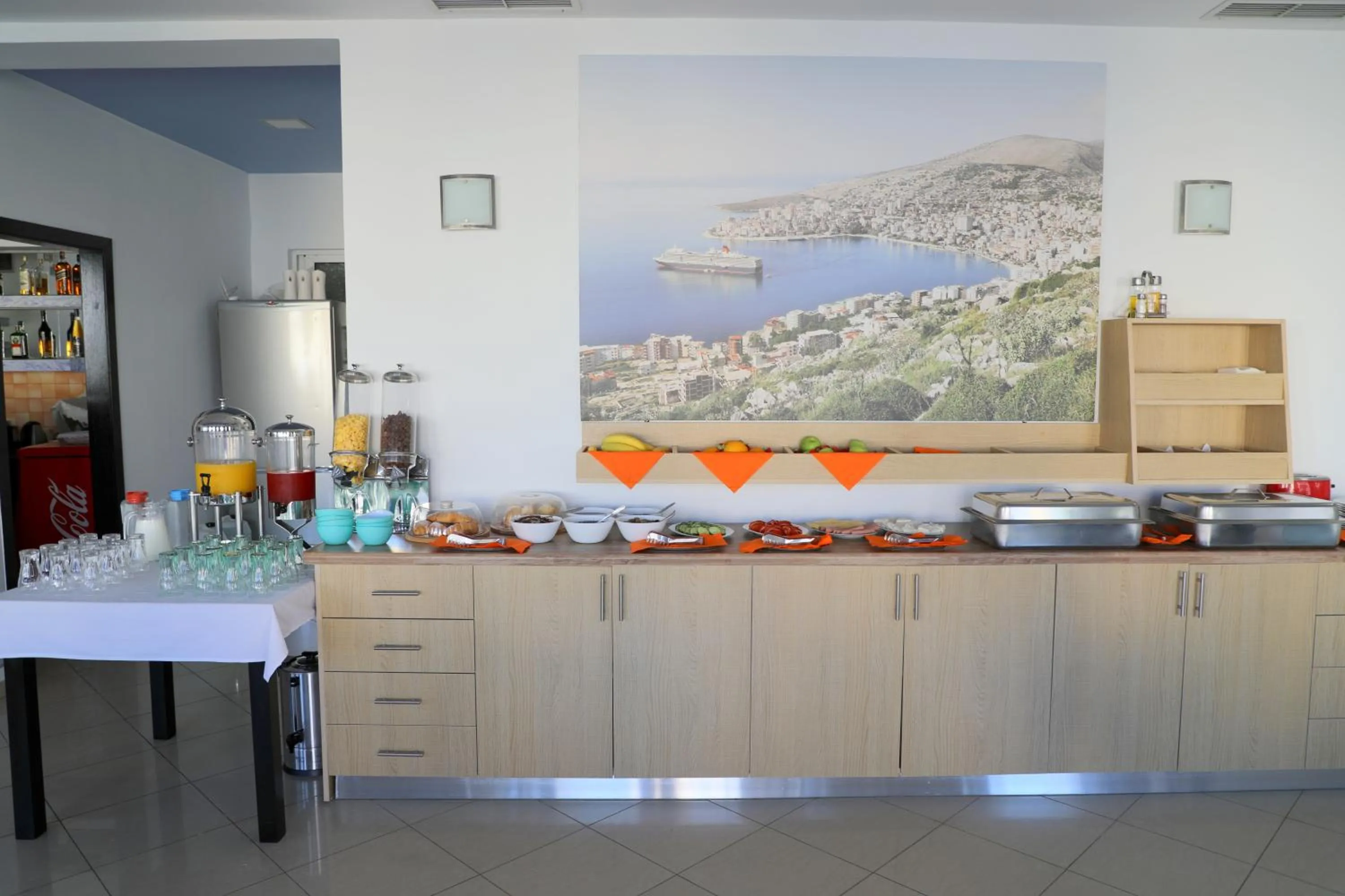 Kitchen or kitchenette in Oskar Hotel