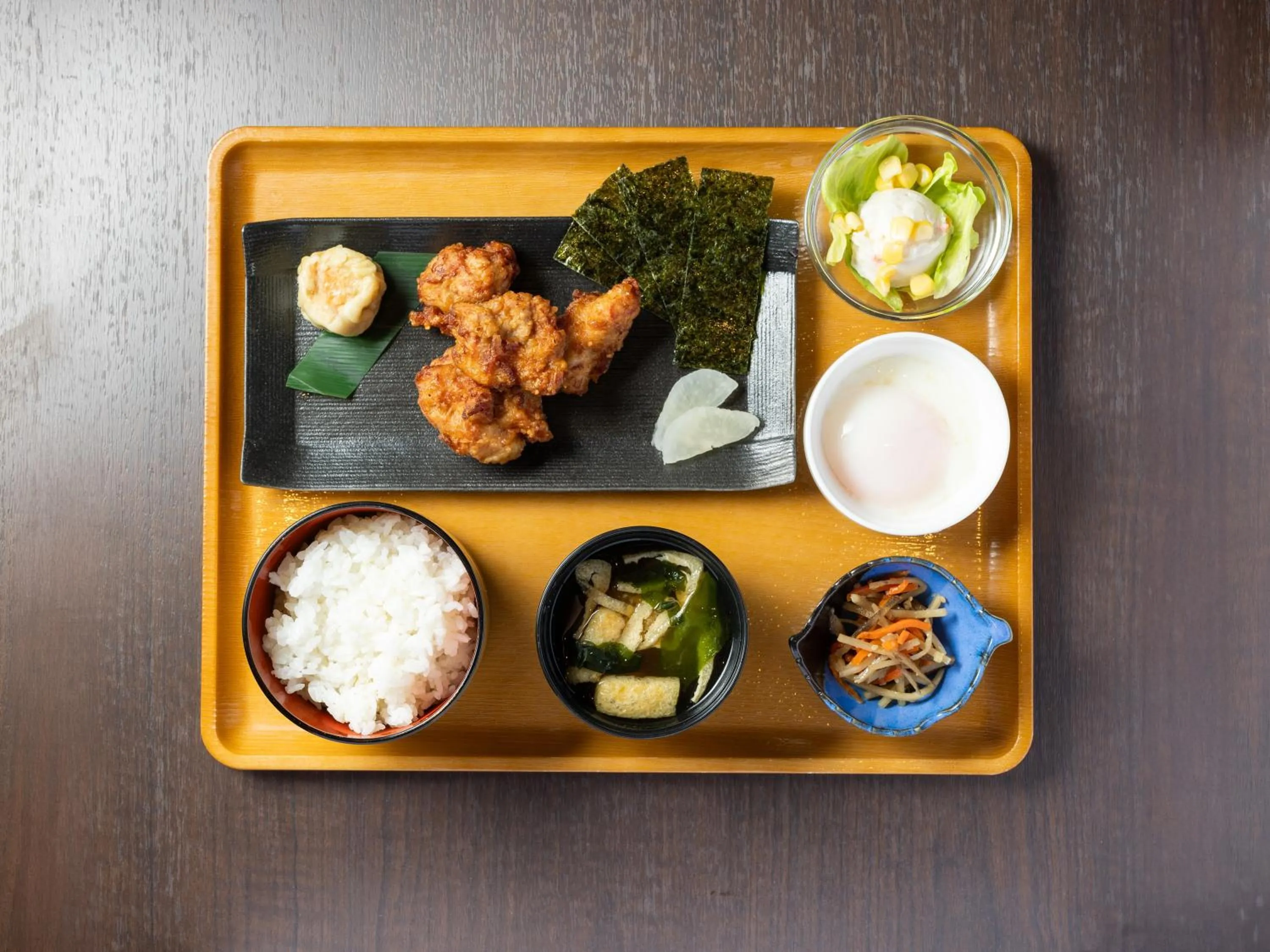 Restaurant/places to eat in APA Hotel Suidobashi Ekimae