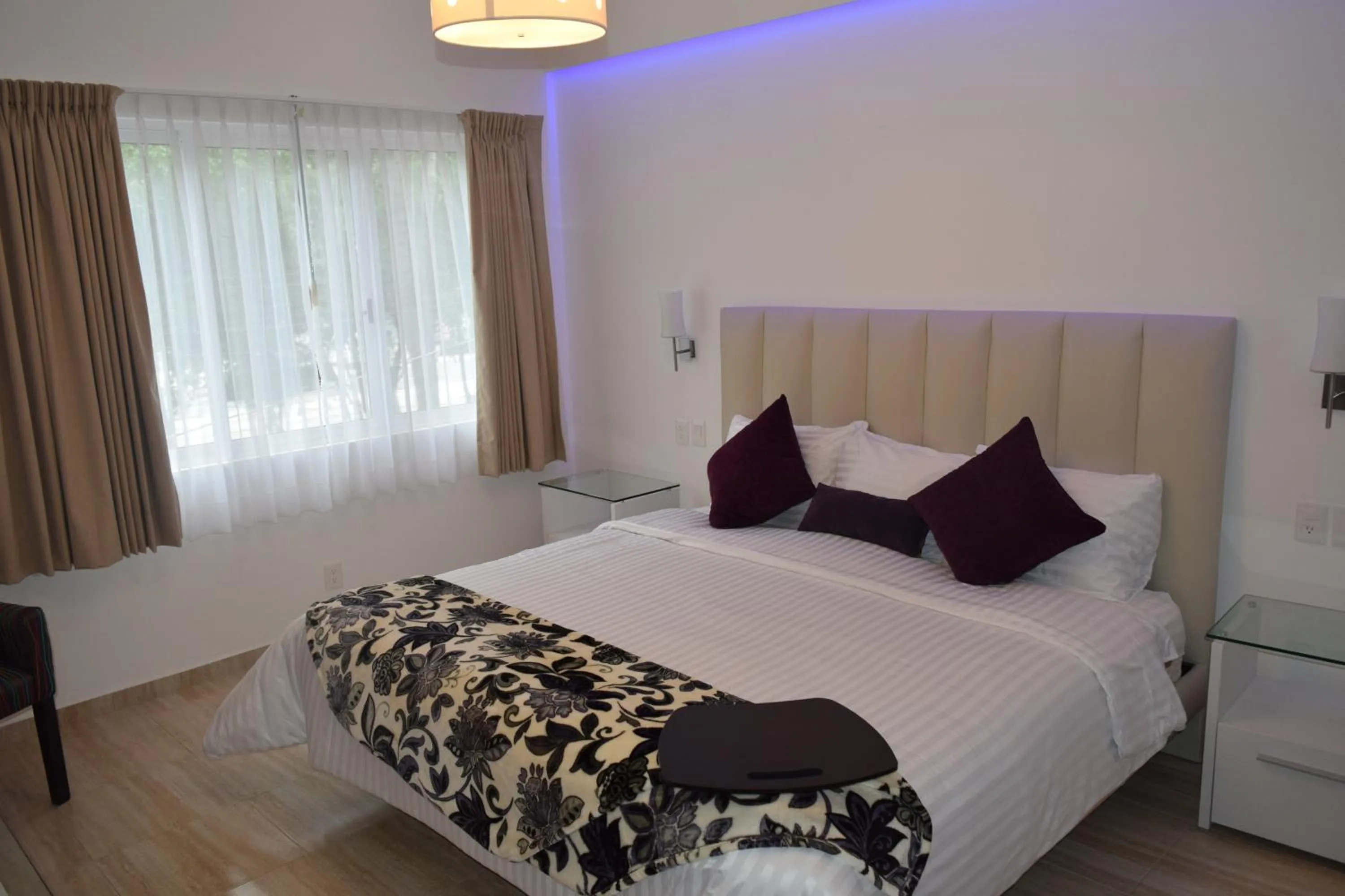 Bed in Hotel Condesa 185