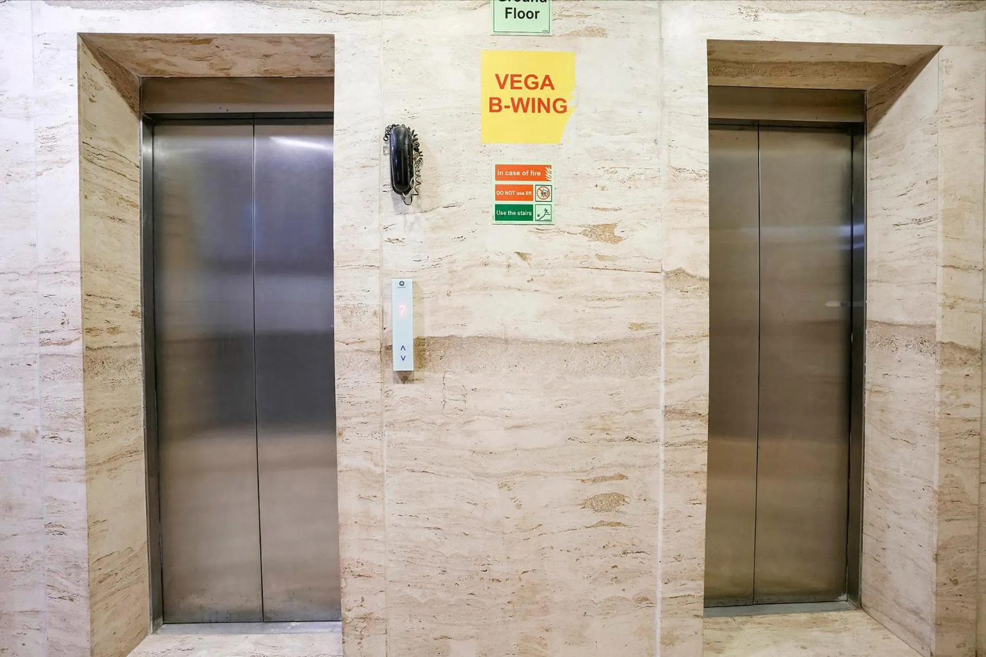 elevator in FabHotel Freedom International