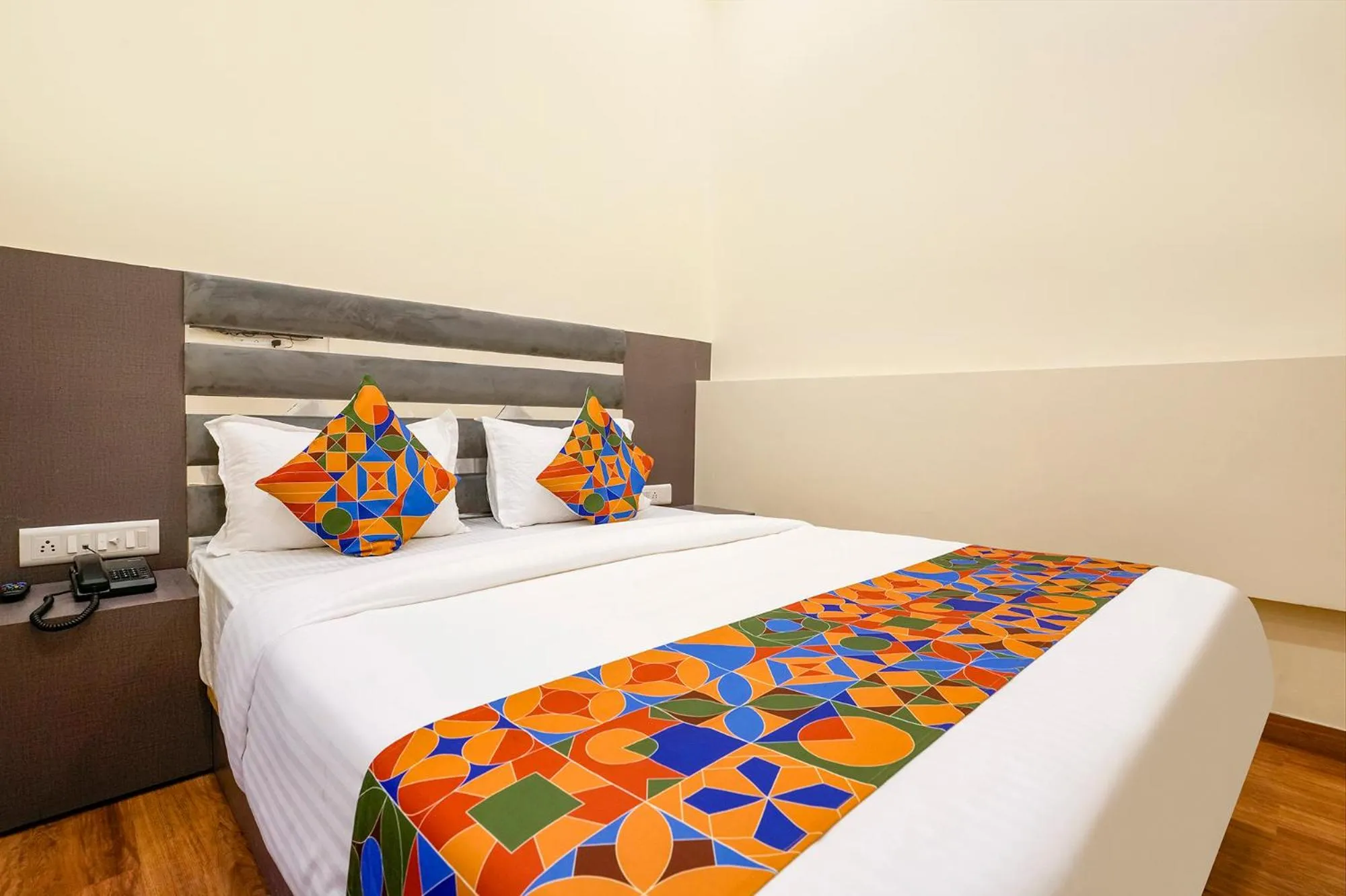 Bed in FabHotel Freedom International