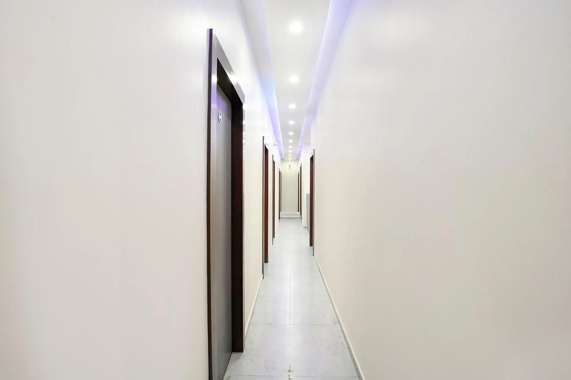 Lobby or reception in FabHotel Freedom International