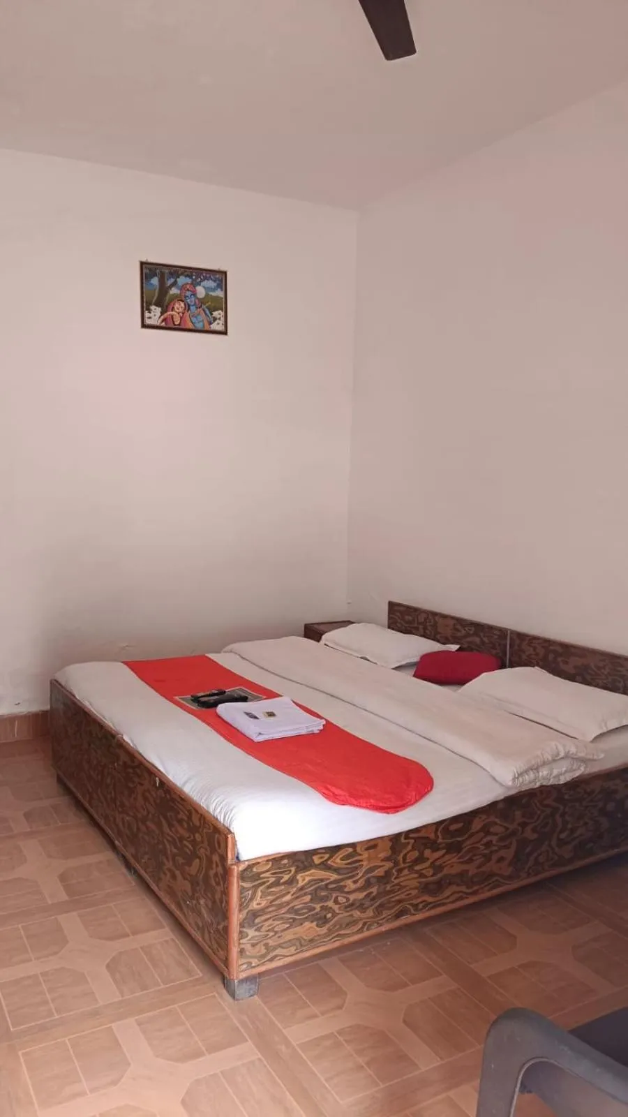 Photo of the whole room in Hotel Taj Himalaya