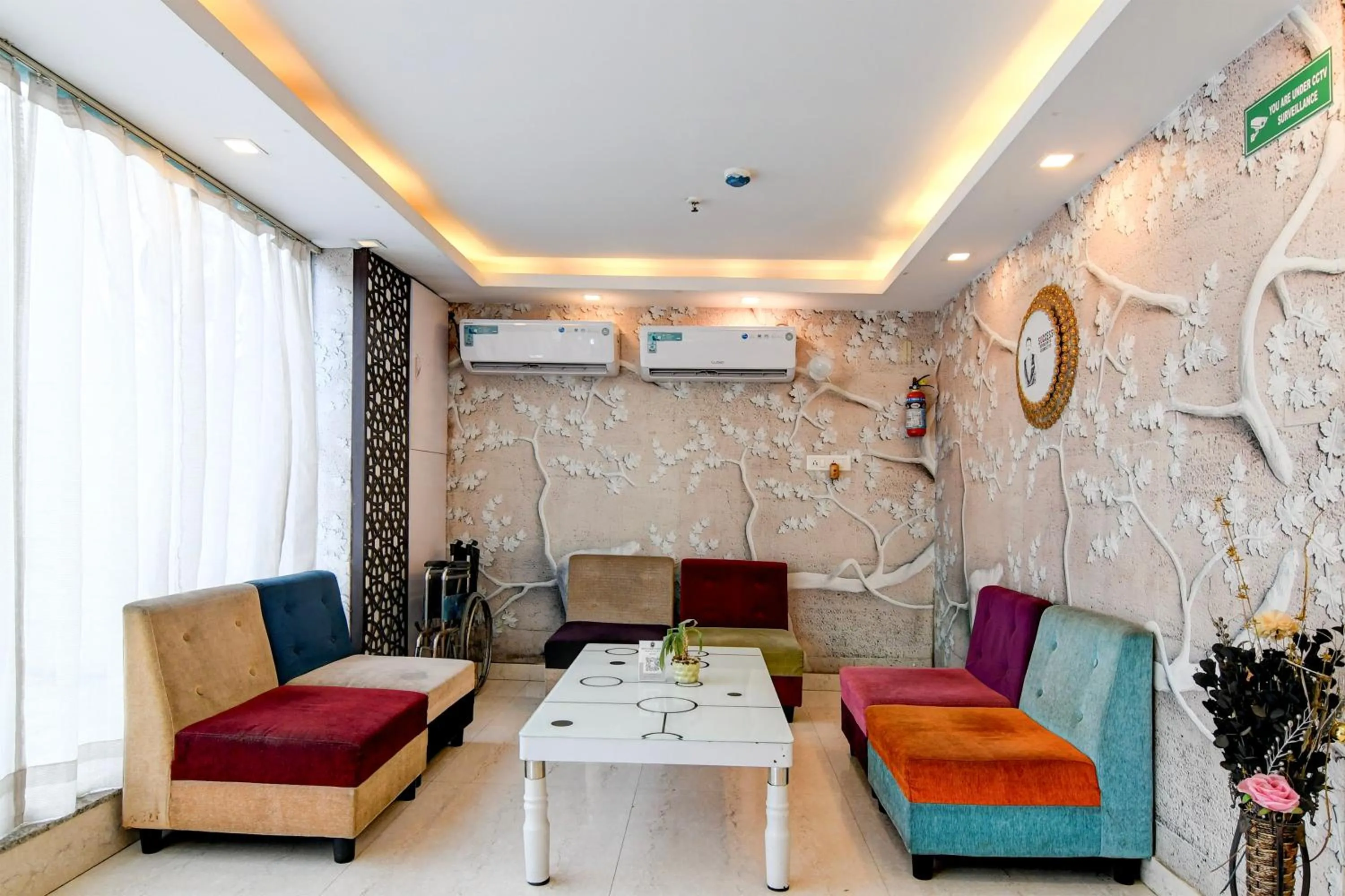 Seating area in FabHotel Prime Eco Park - New Town