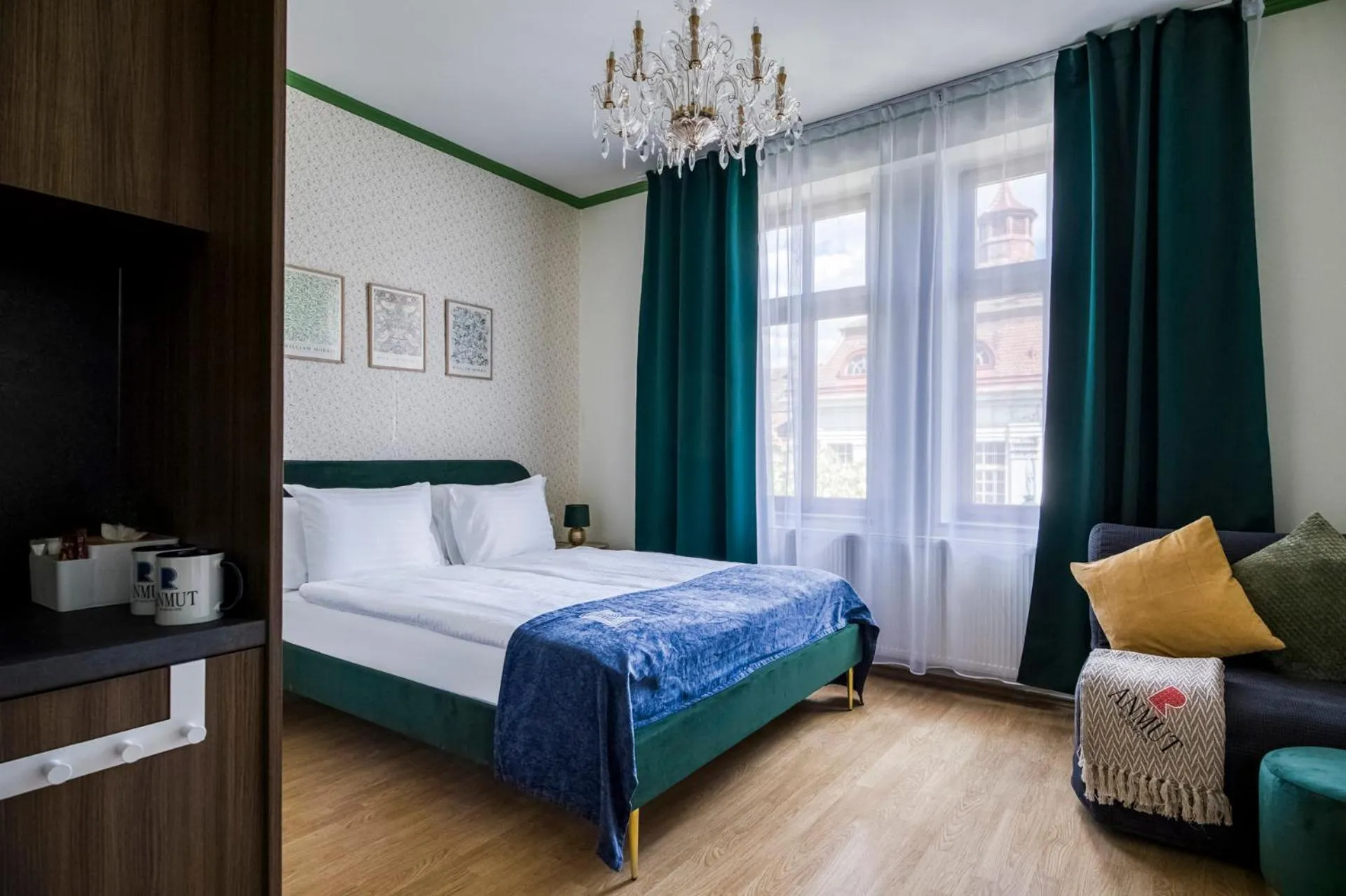 Photo of the whole room, Bed in Anmut by Revelton