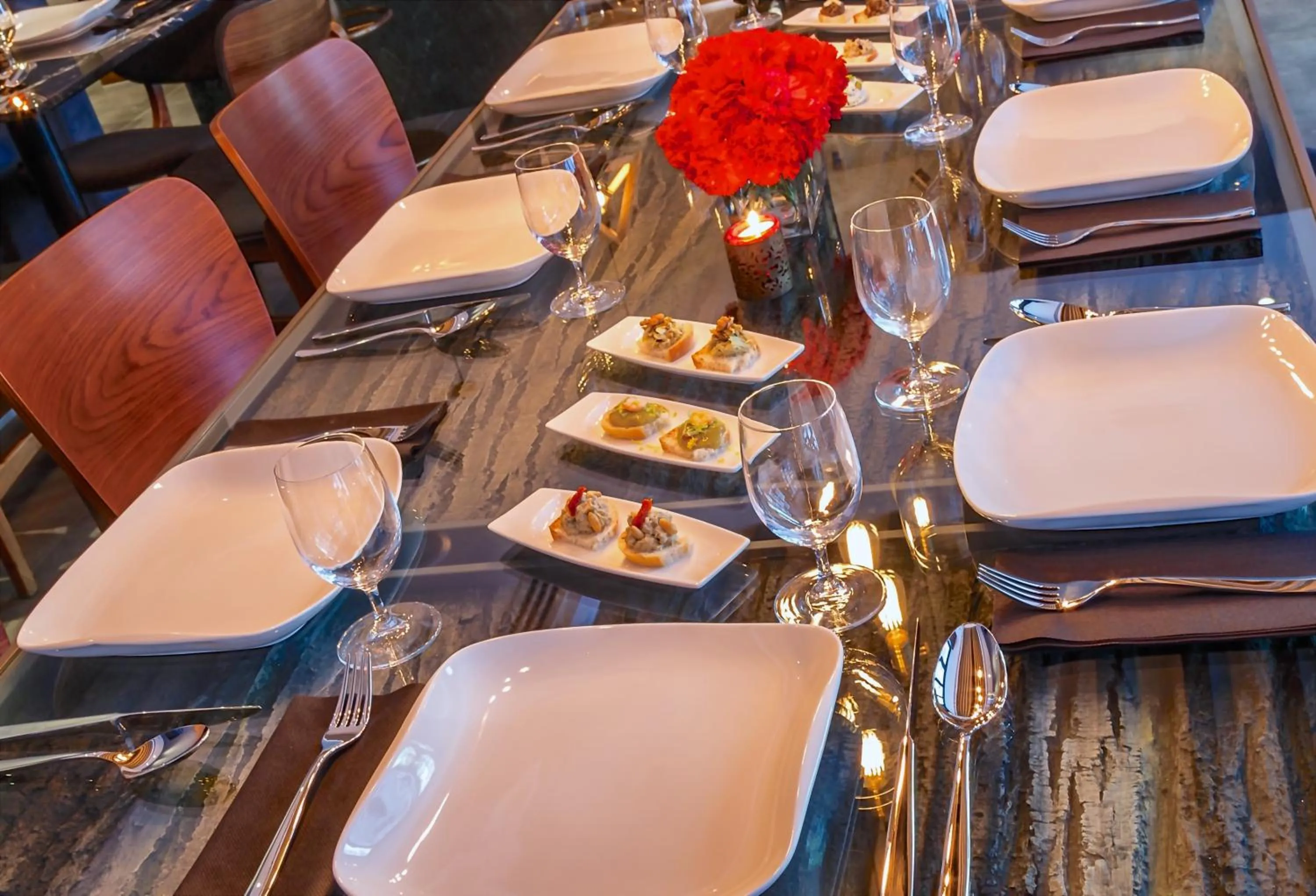 Restaurant/places to eat in Barbera Hotel