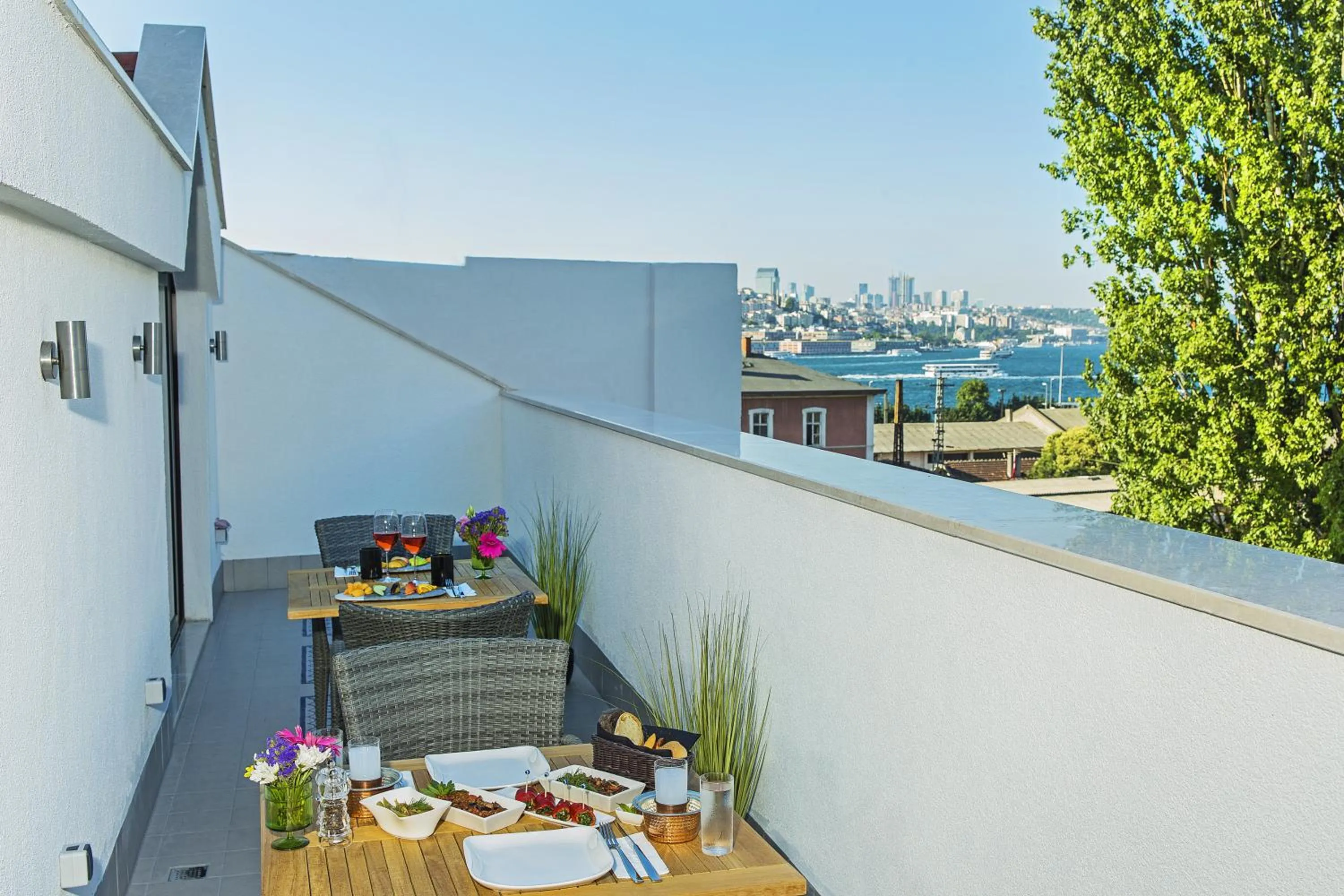 Day in Barbera Hotel