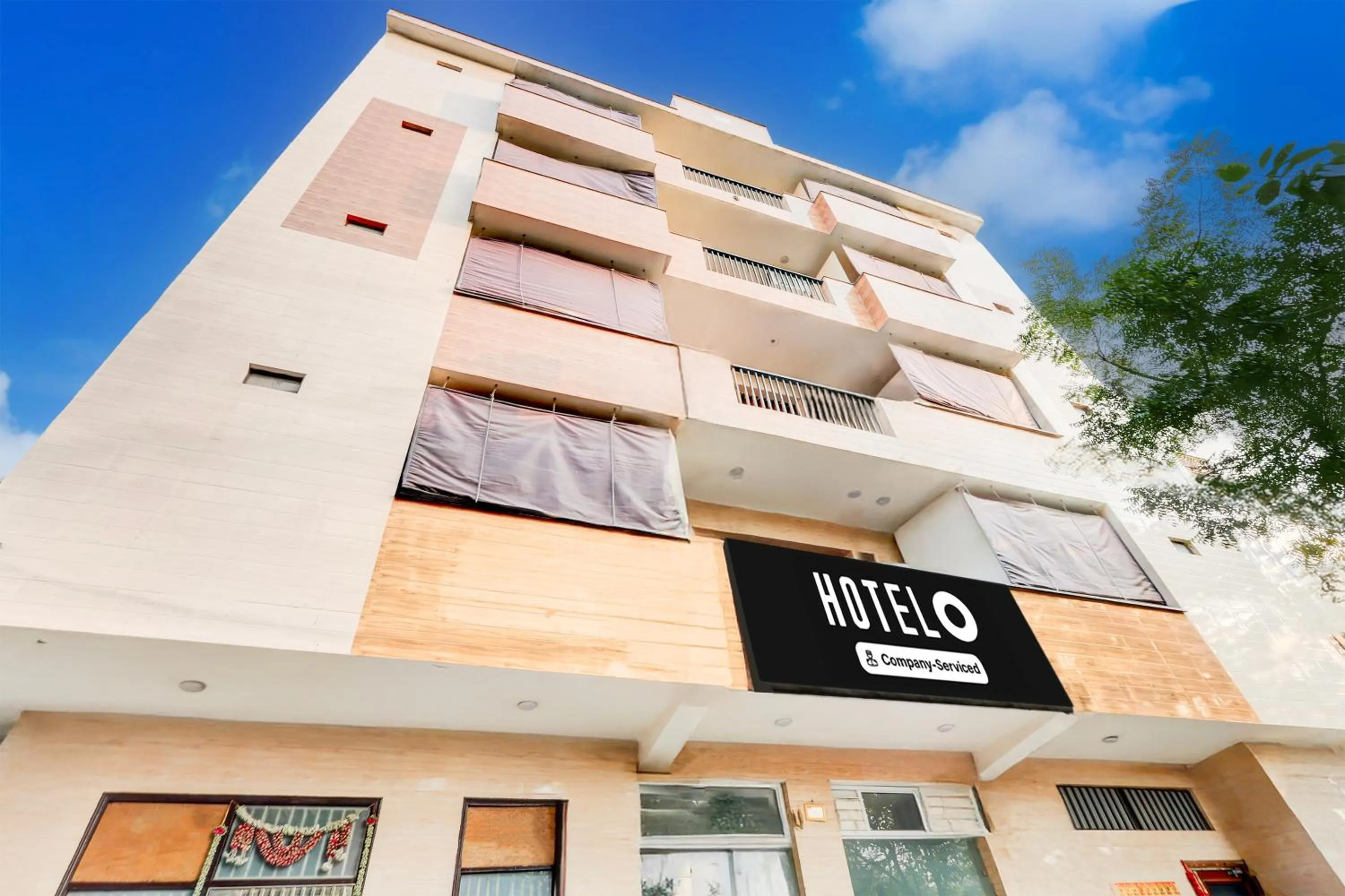 Facade/entrance in Super Hotel O Sector 25 Near Iskcon Temple Formerly Hotel Amazing House