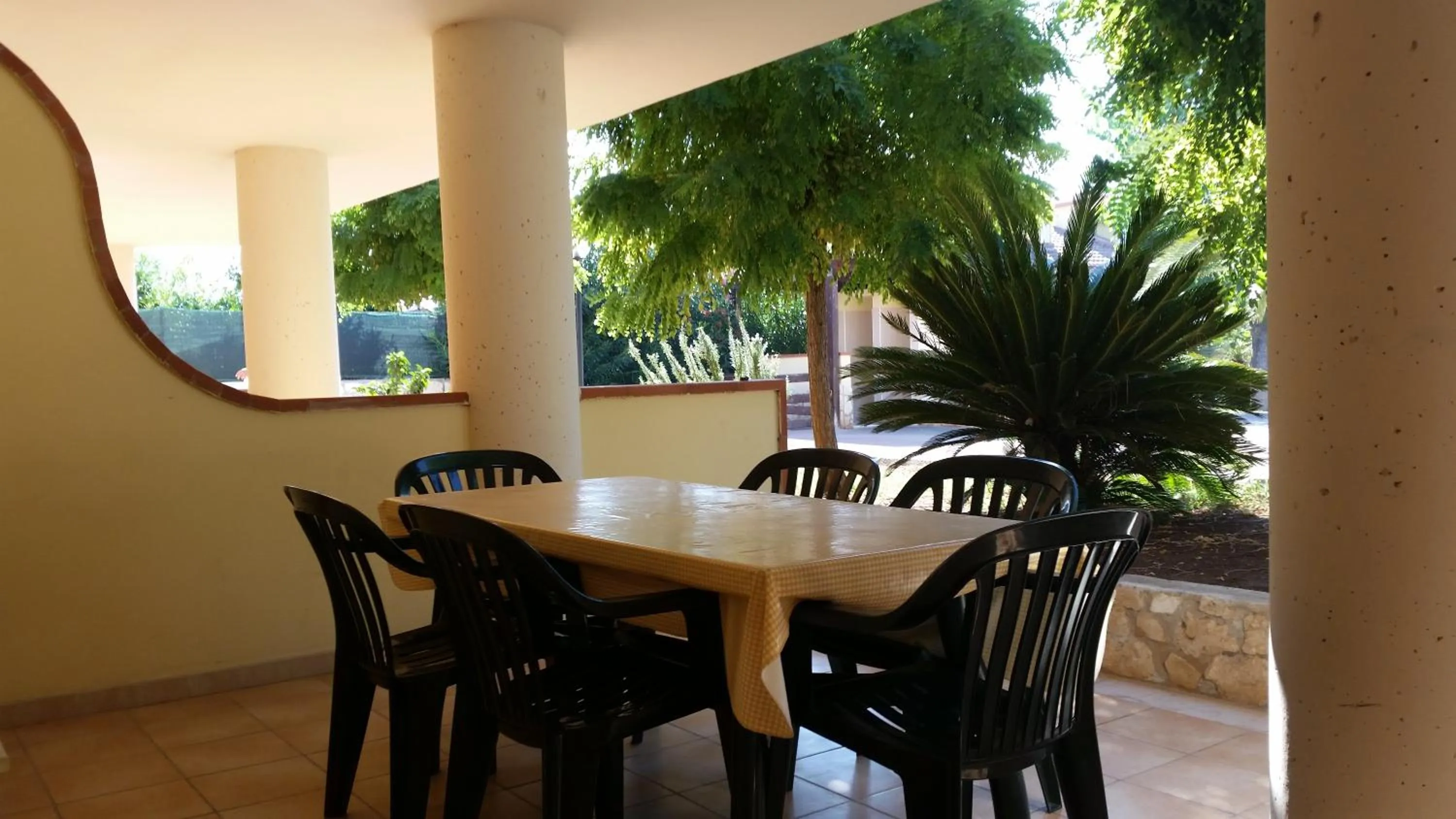 Patio in Green Park Residence