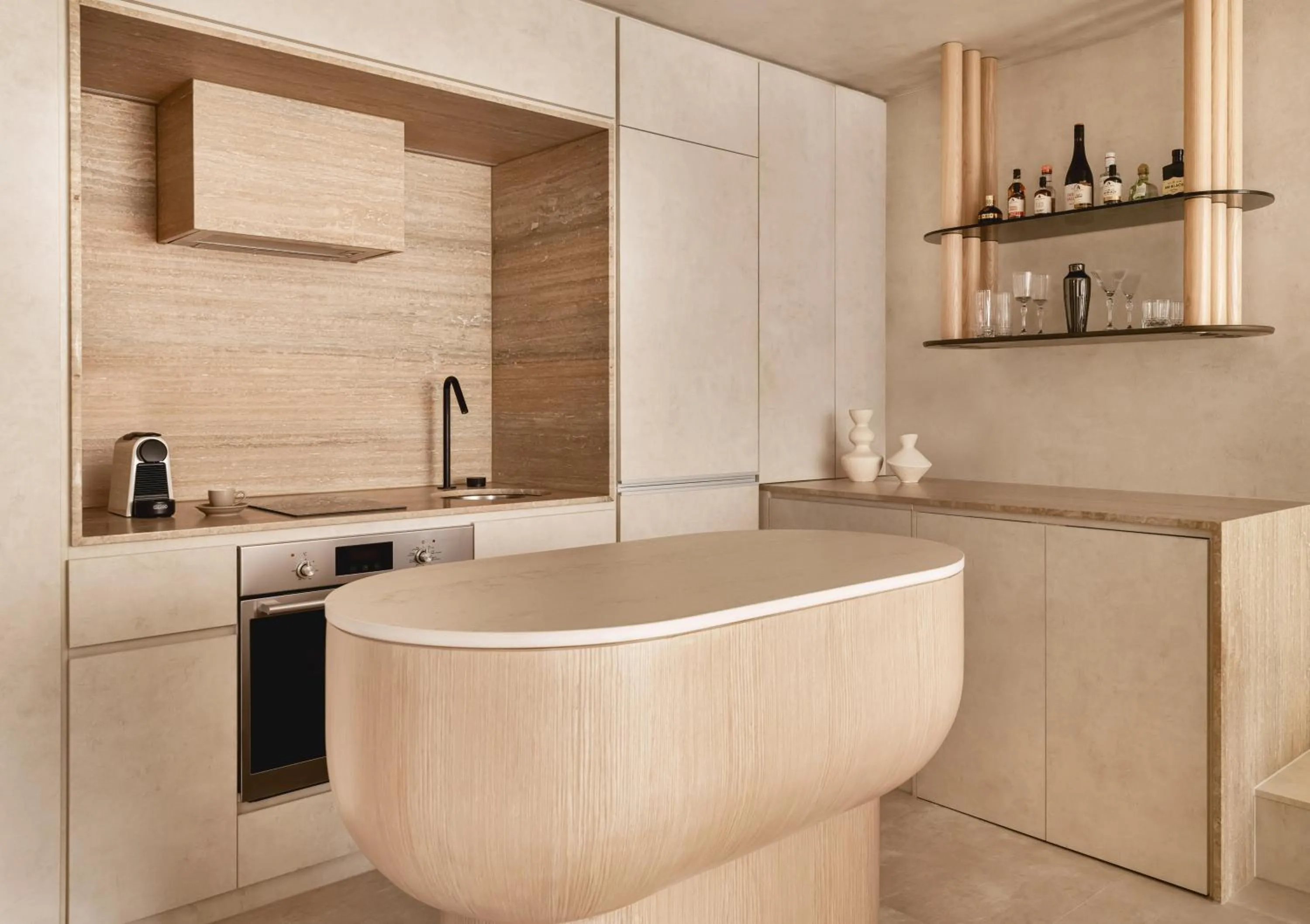 Kitchen or kitchenette in Mondrian Gold Coast
