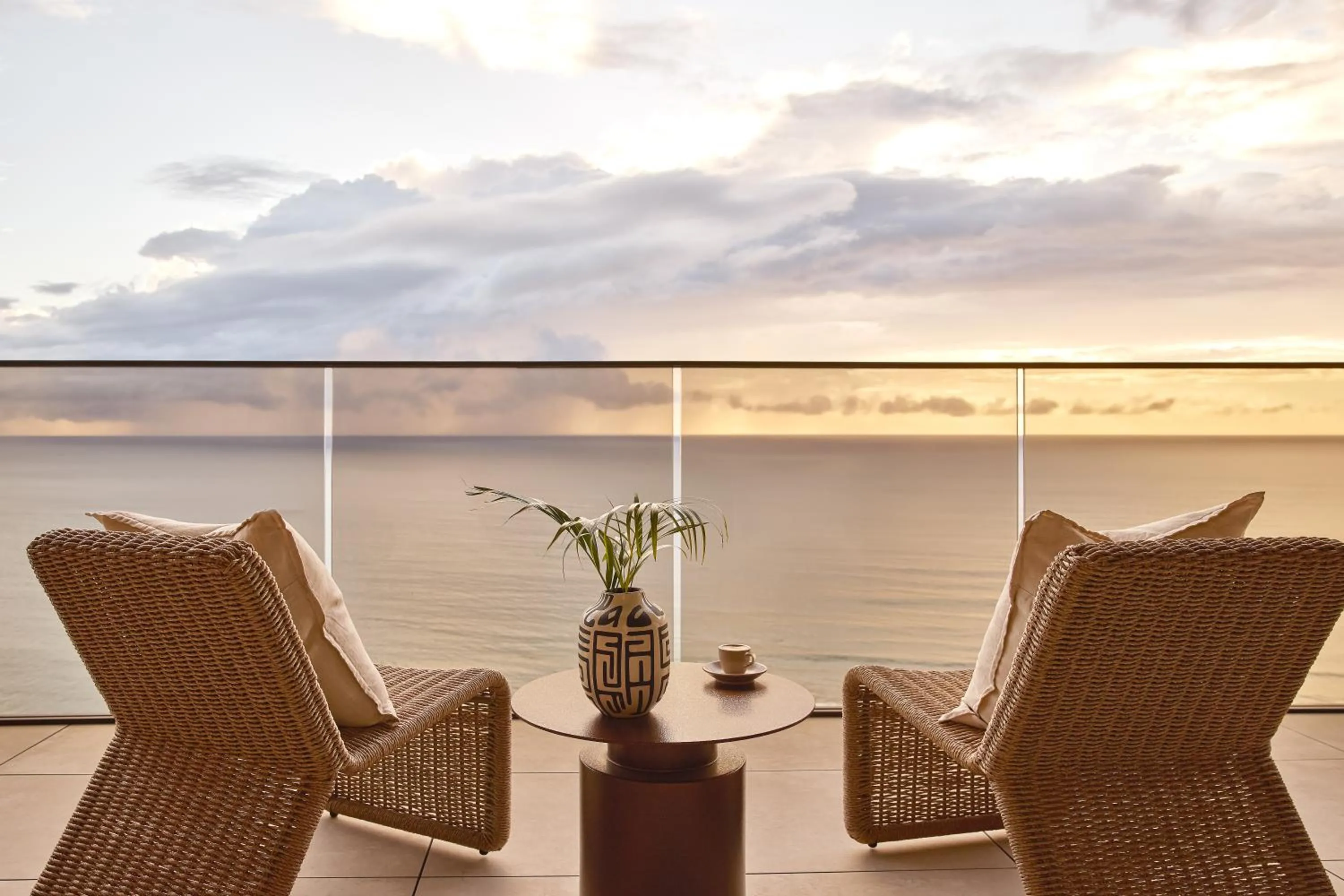 TV and multimedia in Mondrian Gold Coast