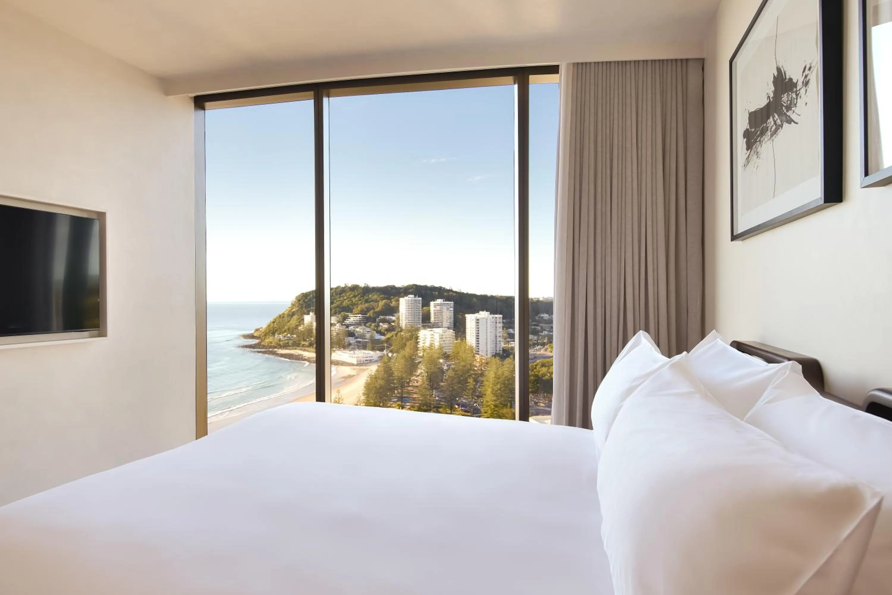 View (from property/room), Bed in Mondrian Gold Coast