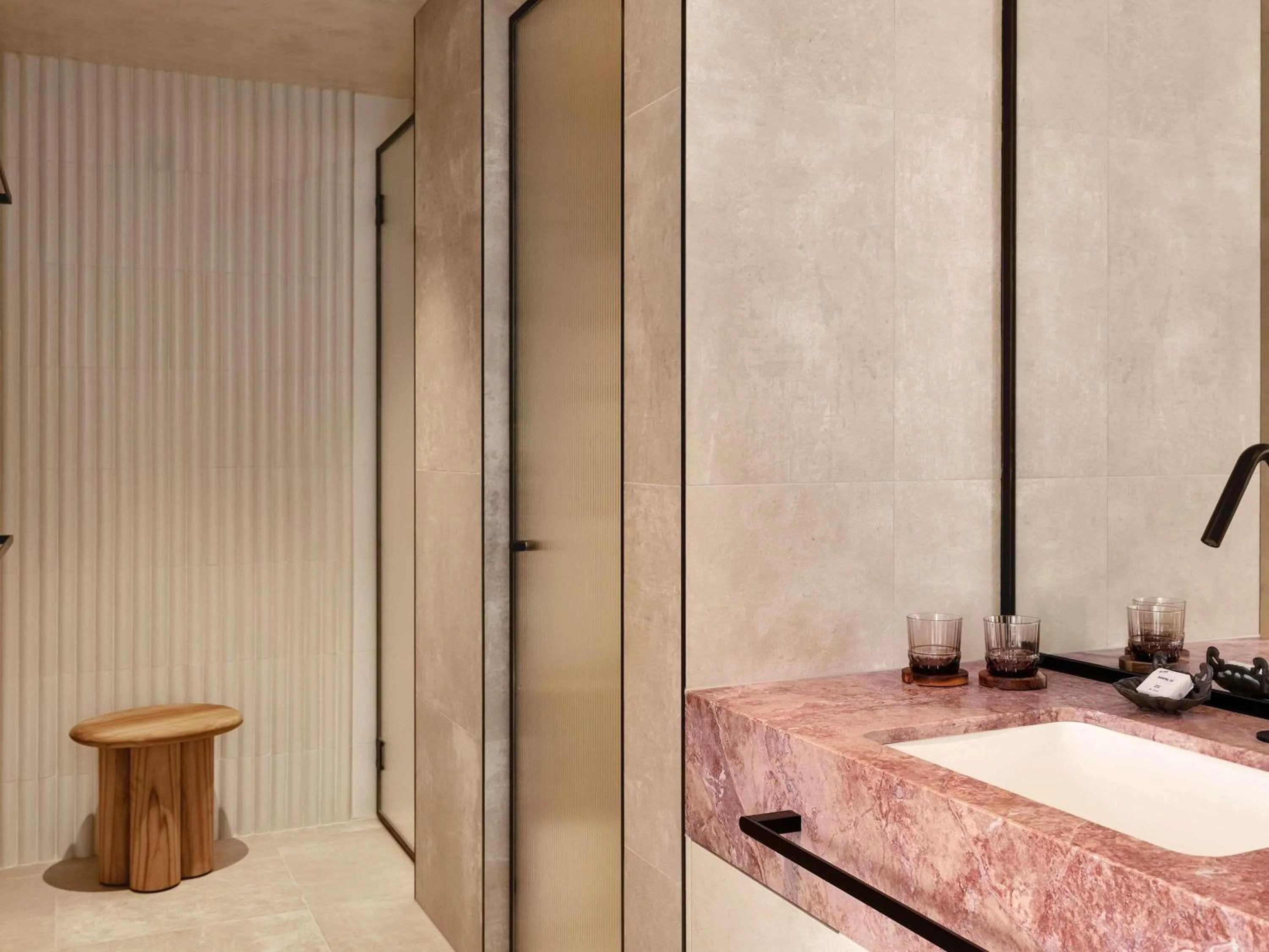 Toilet in Mondrian Gold Coast