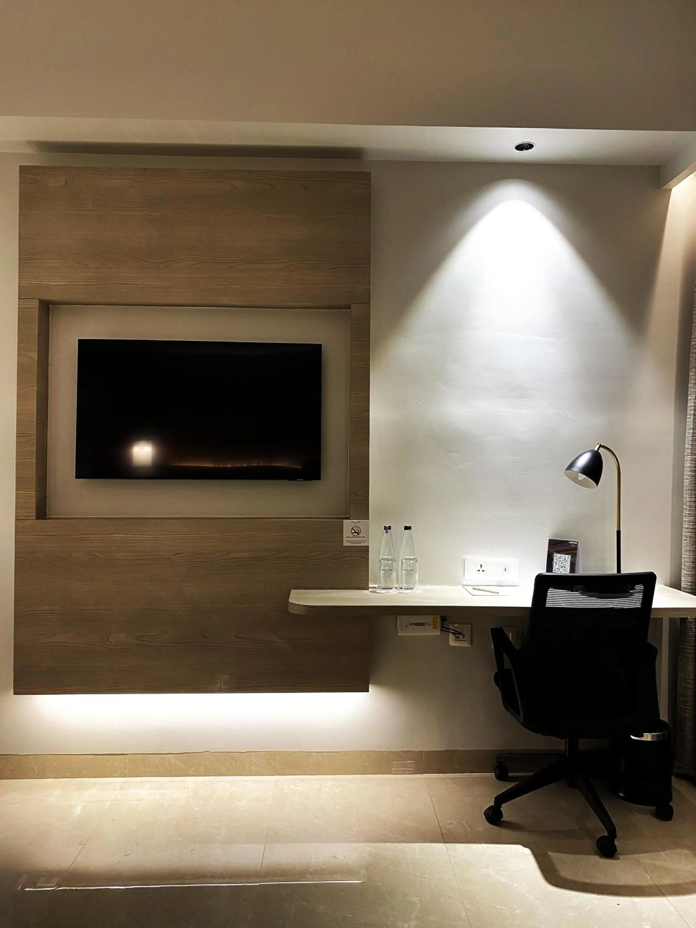 TV and multimedia in Mercure Lucknow Gomti Nagar