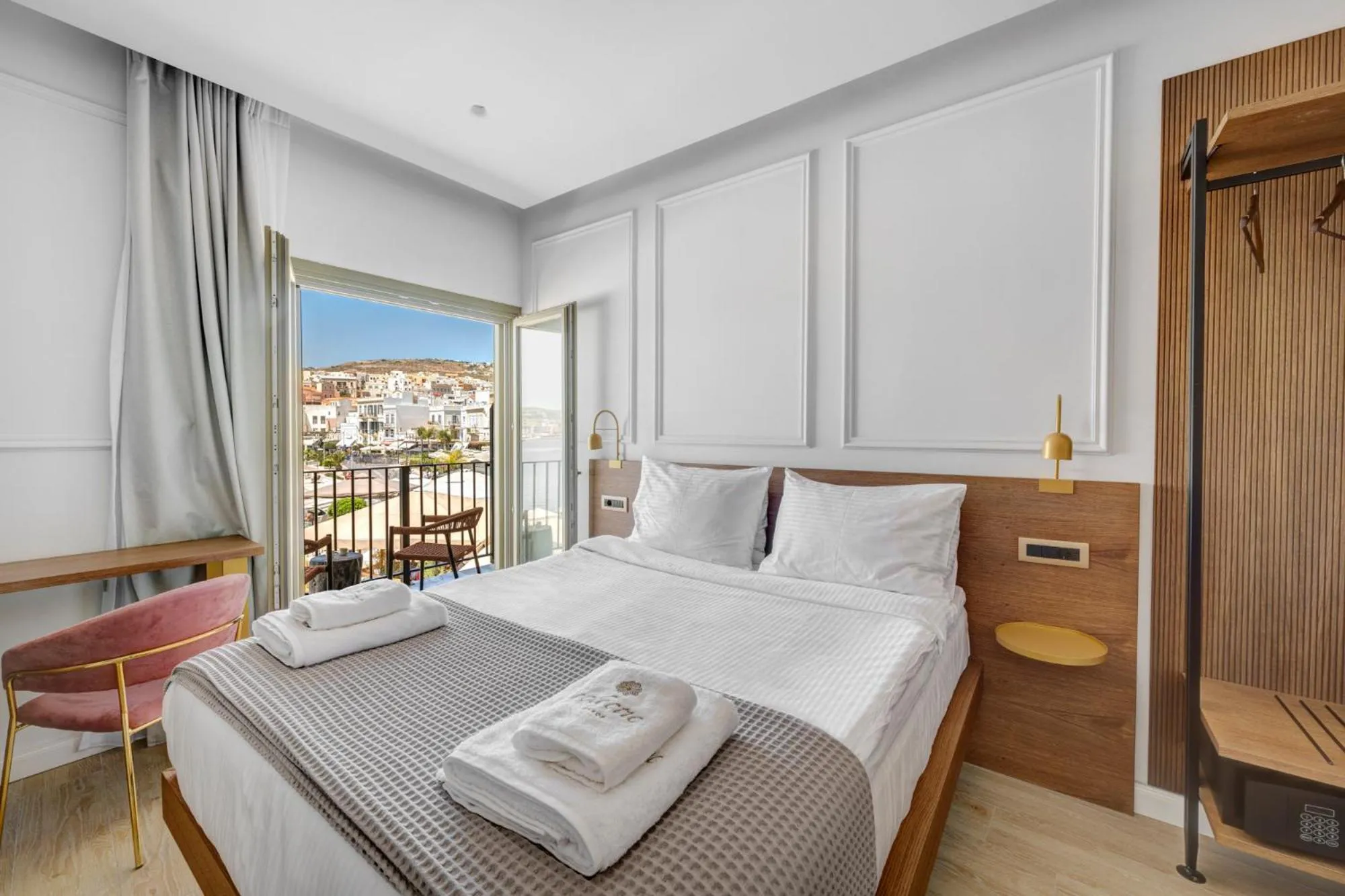 Bed in Eclectic Syros