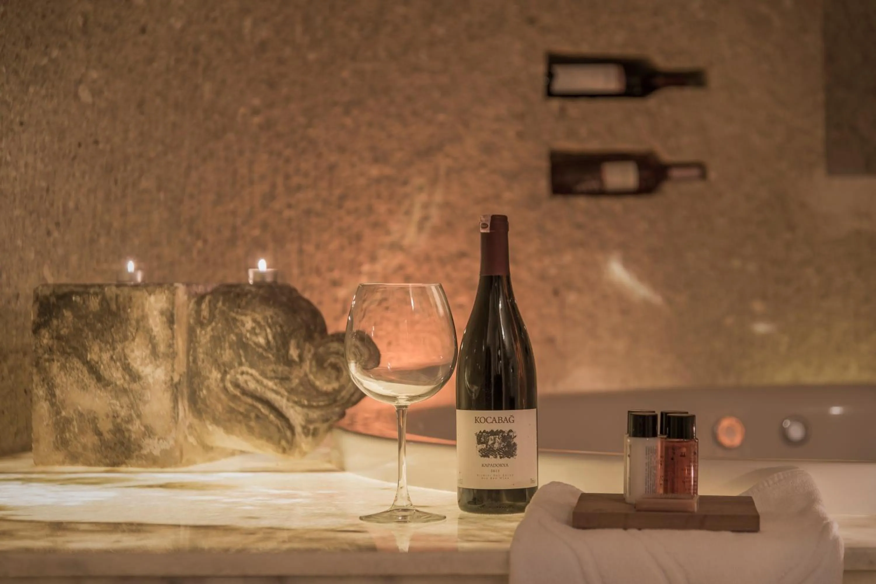 Bathroom in Elika Cave Suites & Spa