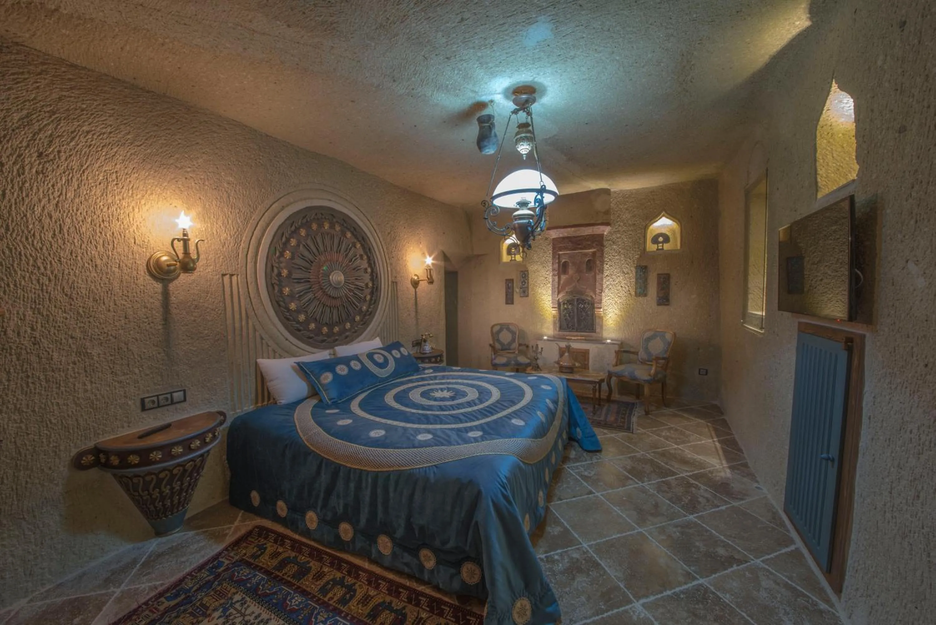 Photo of the whole room, Bed in Elika Cave Suites & Spa