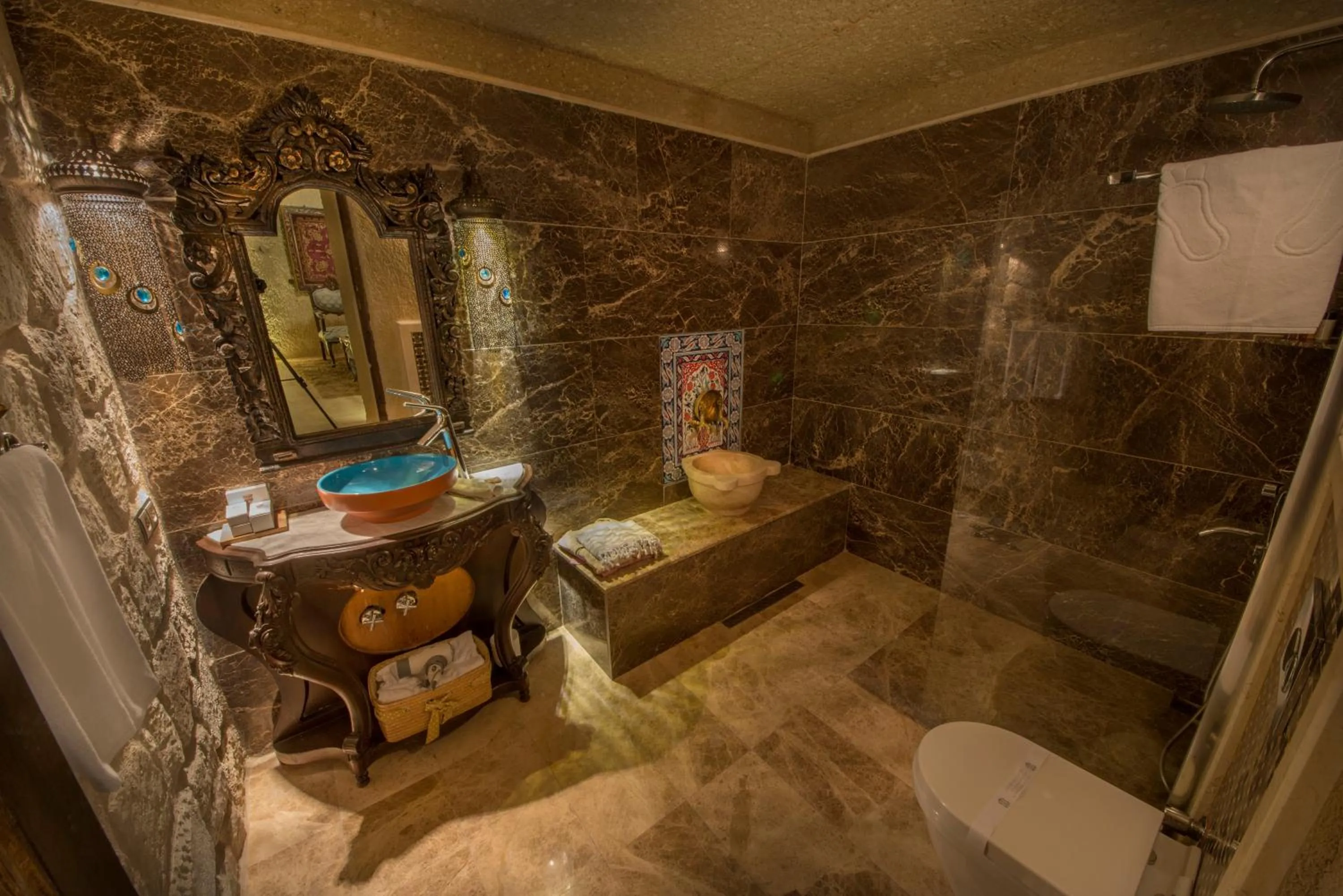 Toilet in Elika Cave Suites & Spa