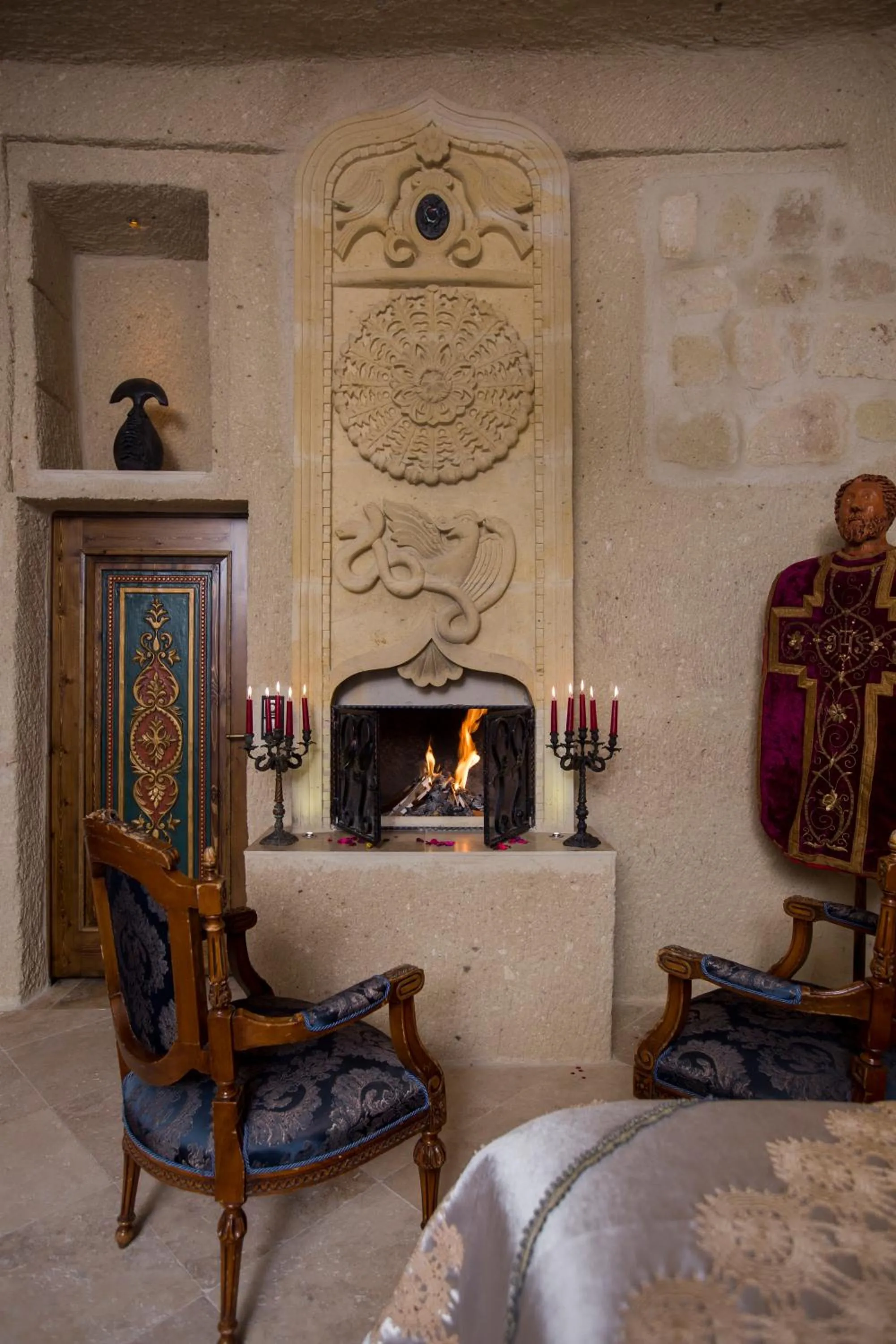Decorative detail in Elika Cave Suites & Spa