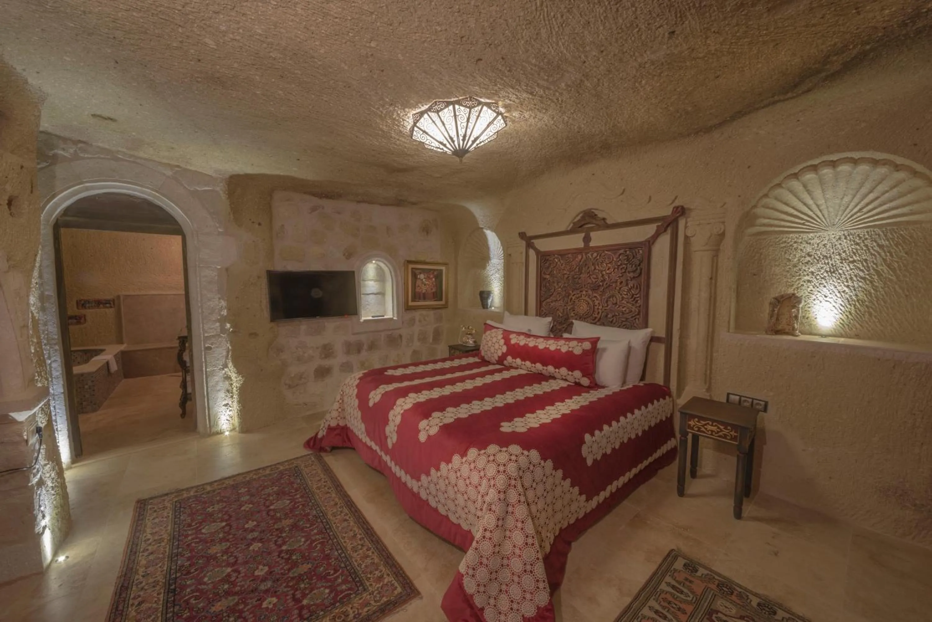 Photo of the whole room, Bed in Elika Cave Suites & Spa