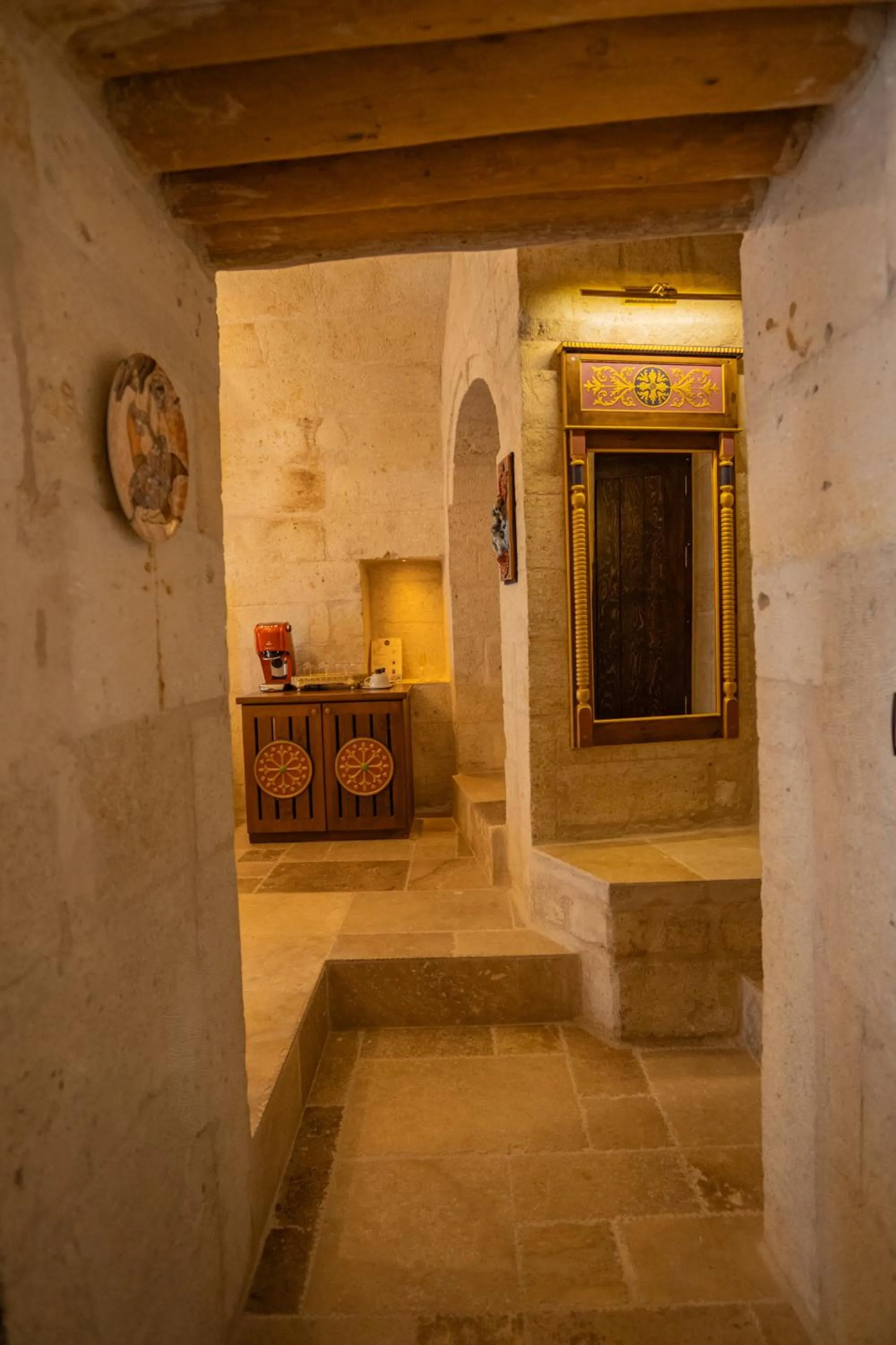 Coffee/tea facilities in Elika Cave Suites & Spa