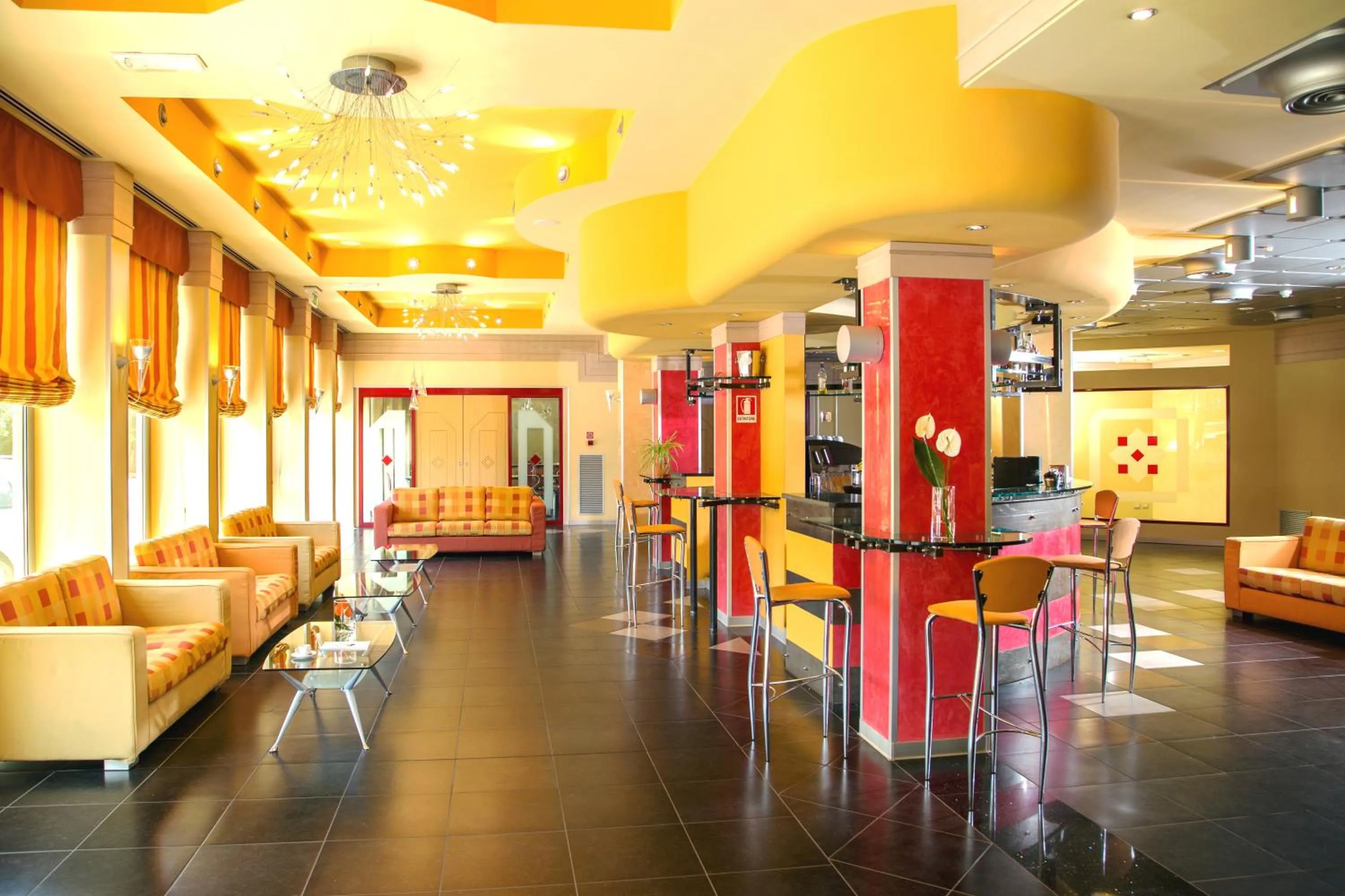 Communal lounge/ TV room in Hotel Mediterraneo