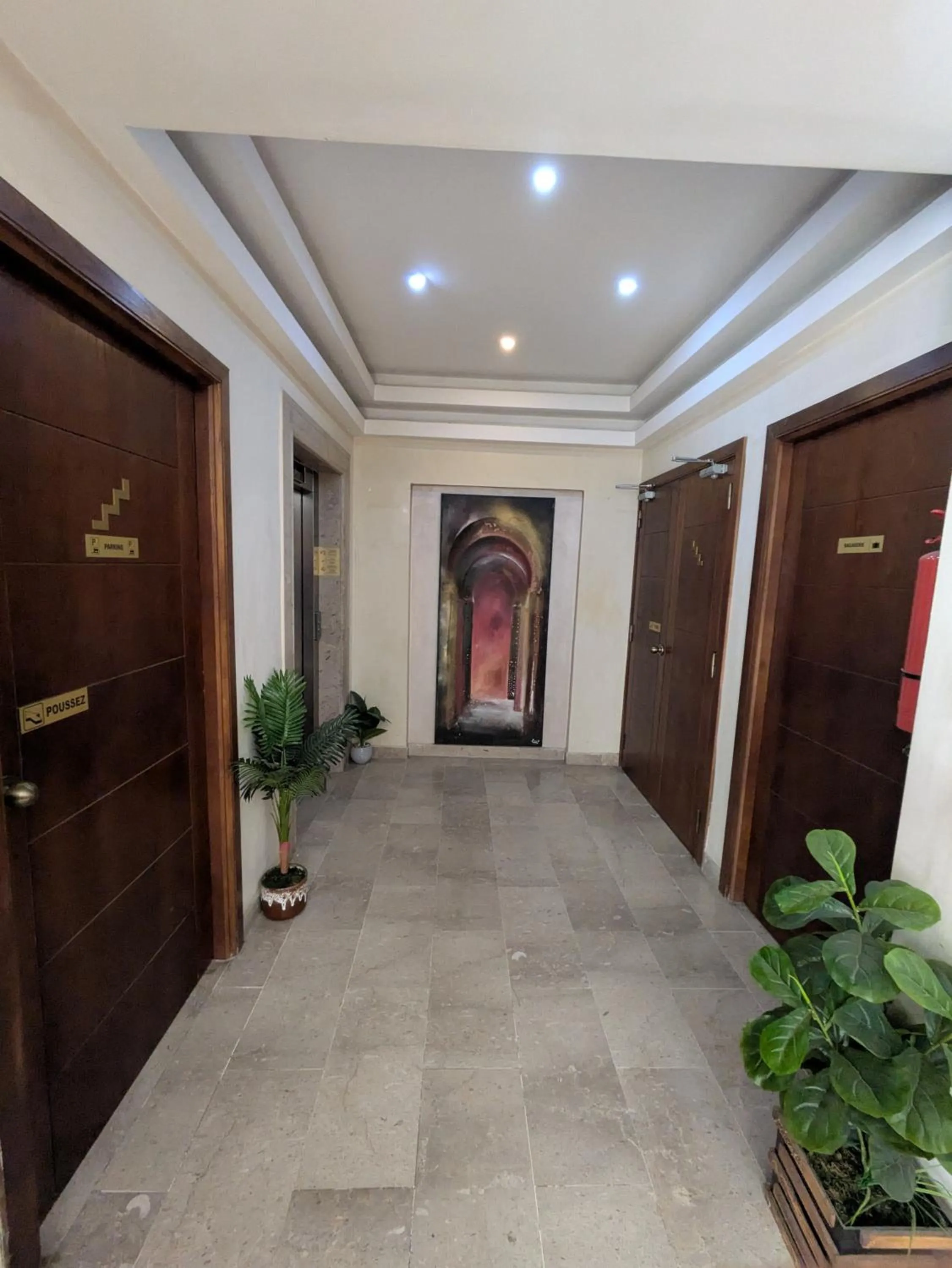 Property building in Hôtel Résidence Le Consul