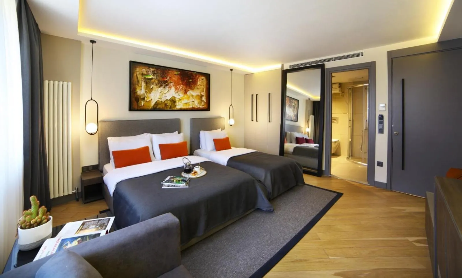 Photo of the whole room, Bed in The Capital Suites