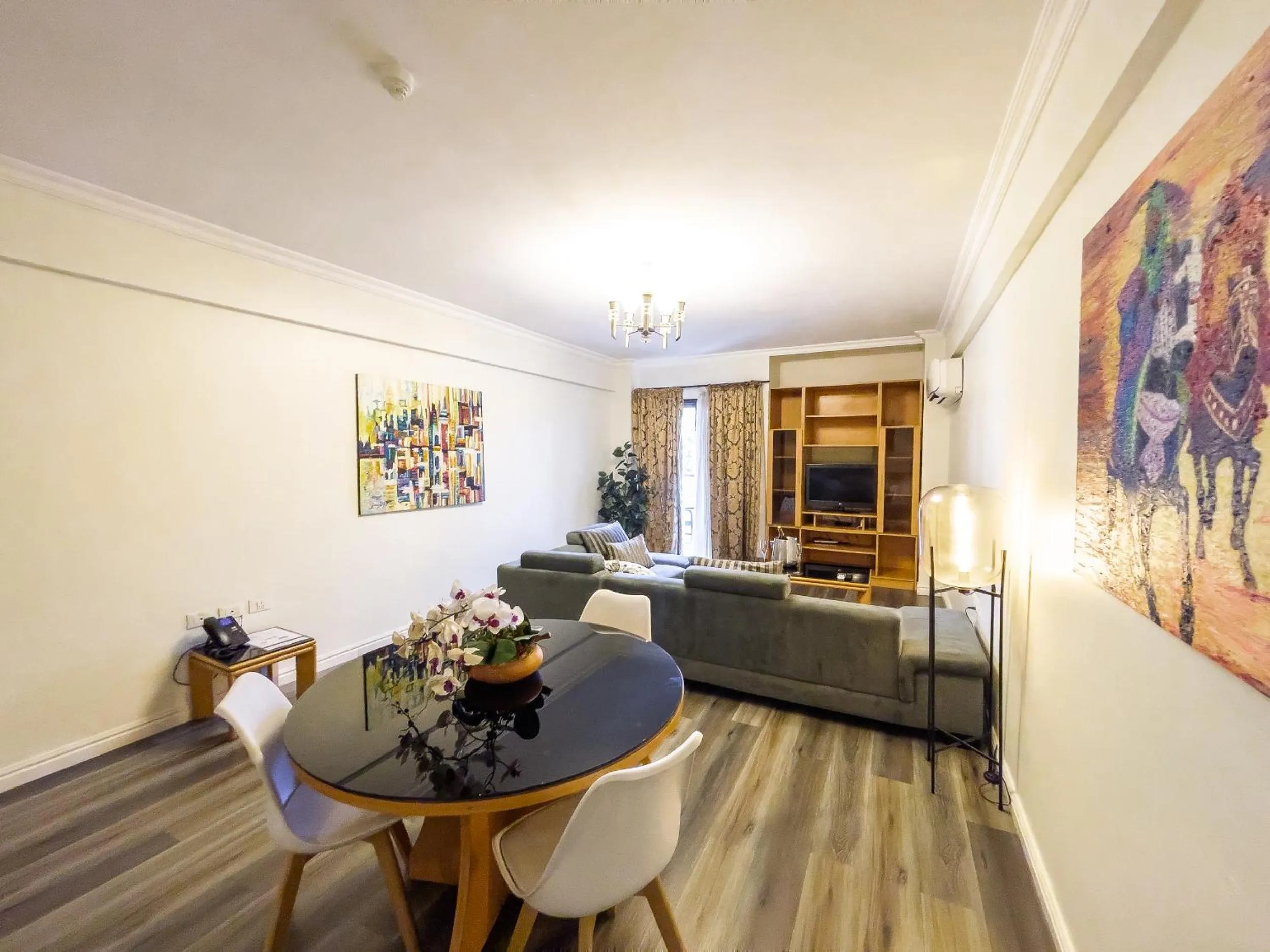 Living room in Maroko Bayshore Suites