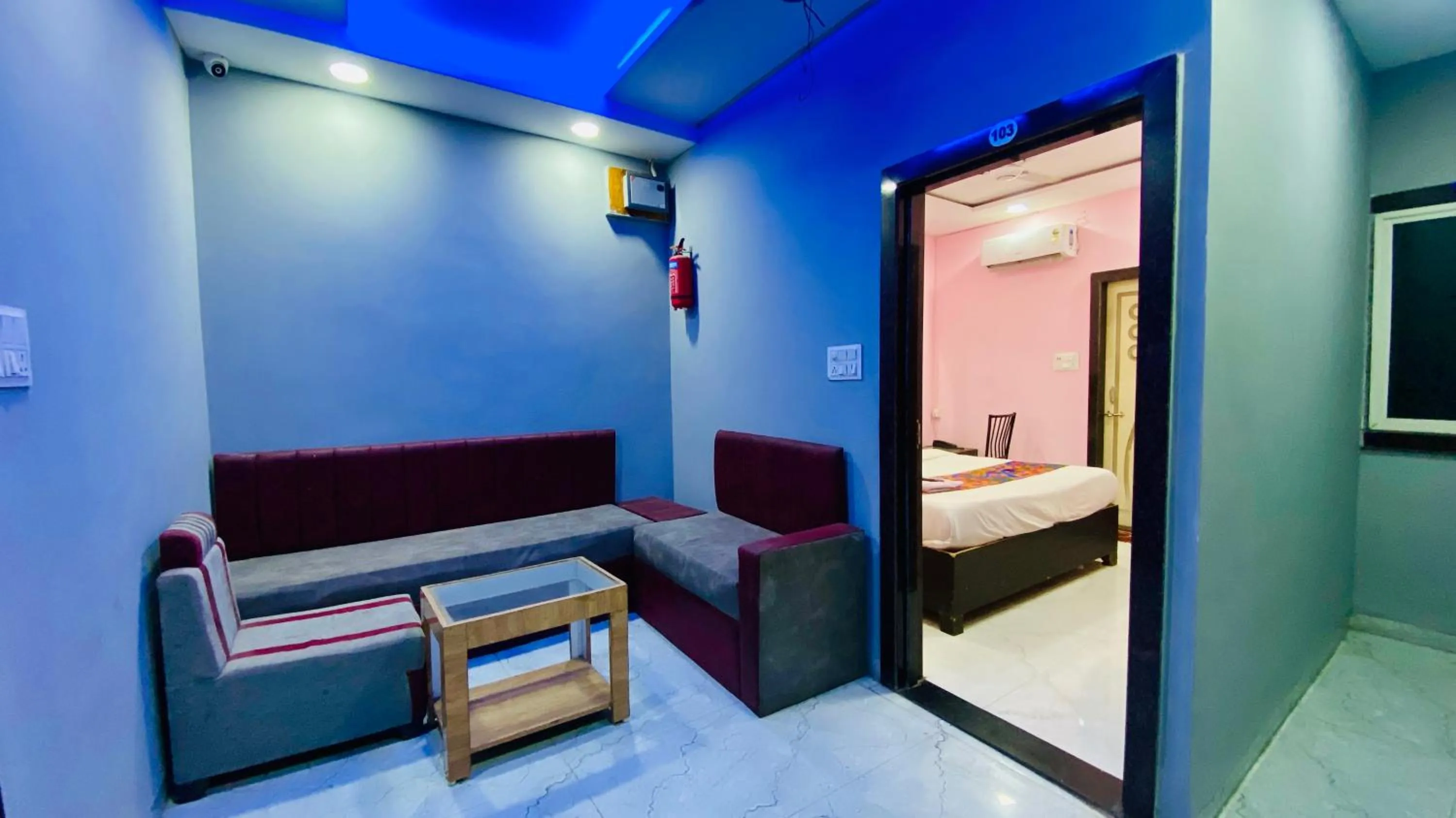 Bed in Hotel Dev Shree