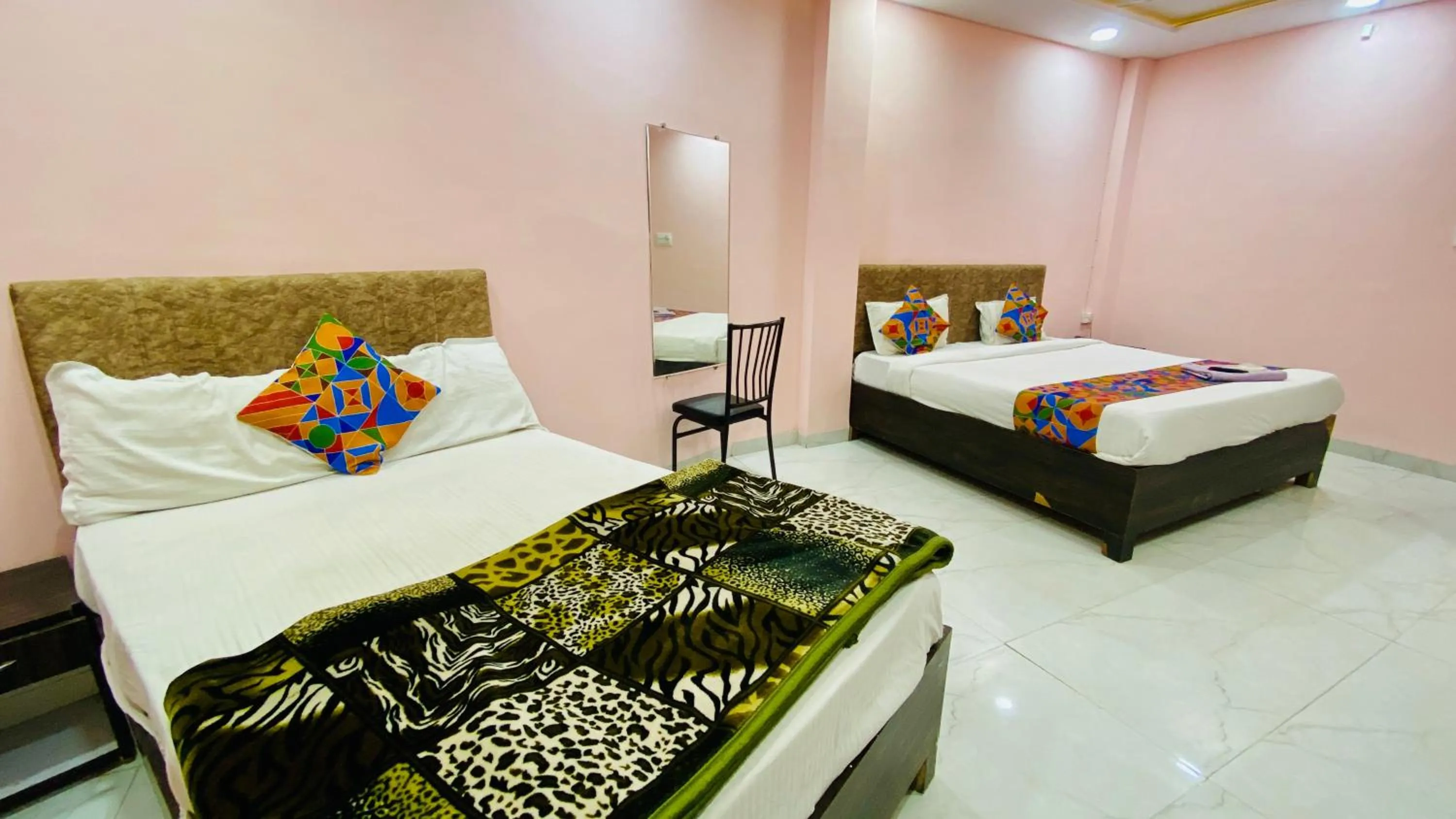 Bed in Hotel Dev Shree