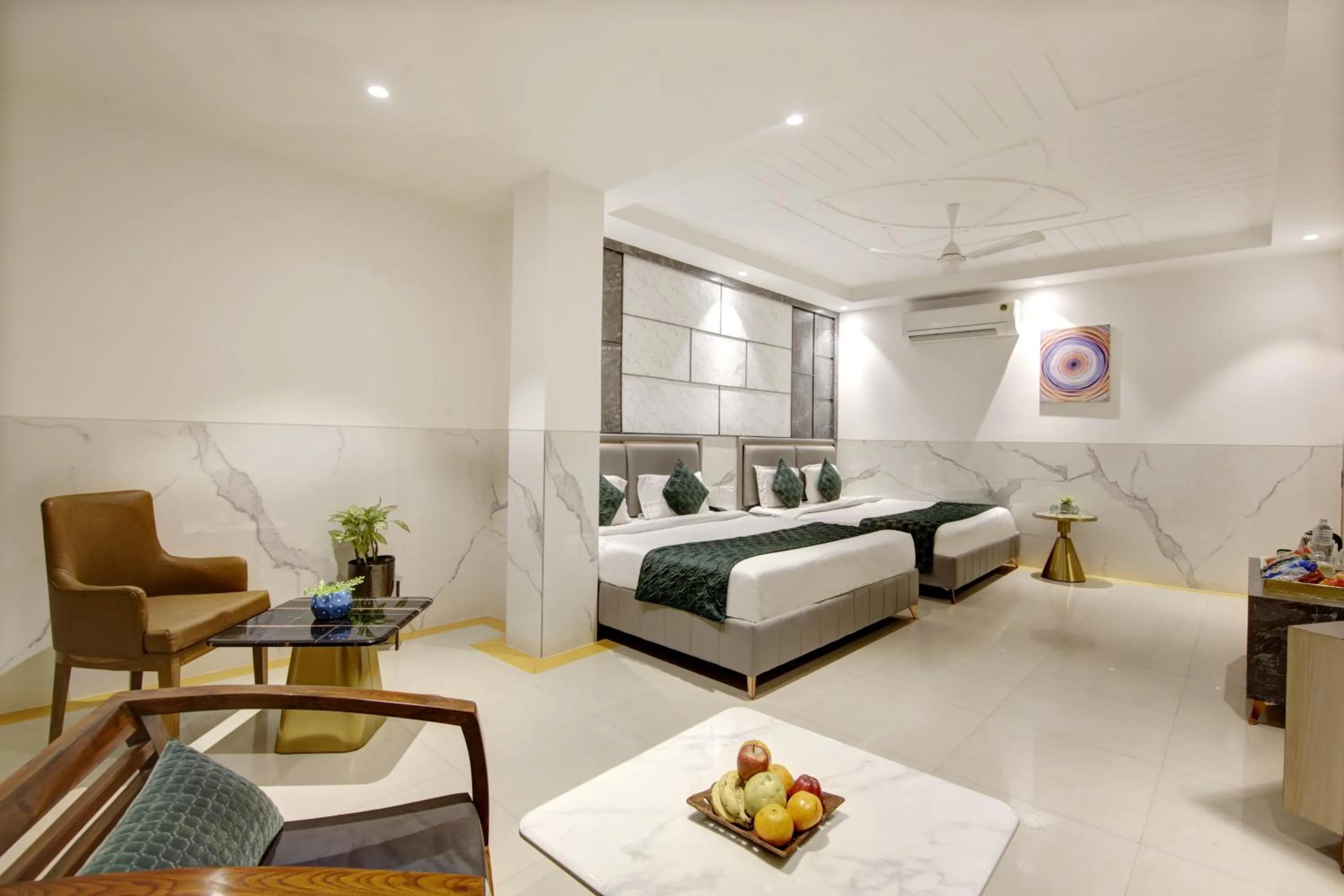 Bedroom, Bed in Hotel DELHI 37 by STAR GROUP