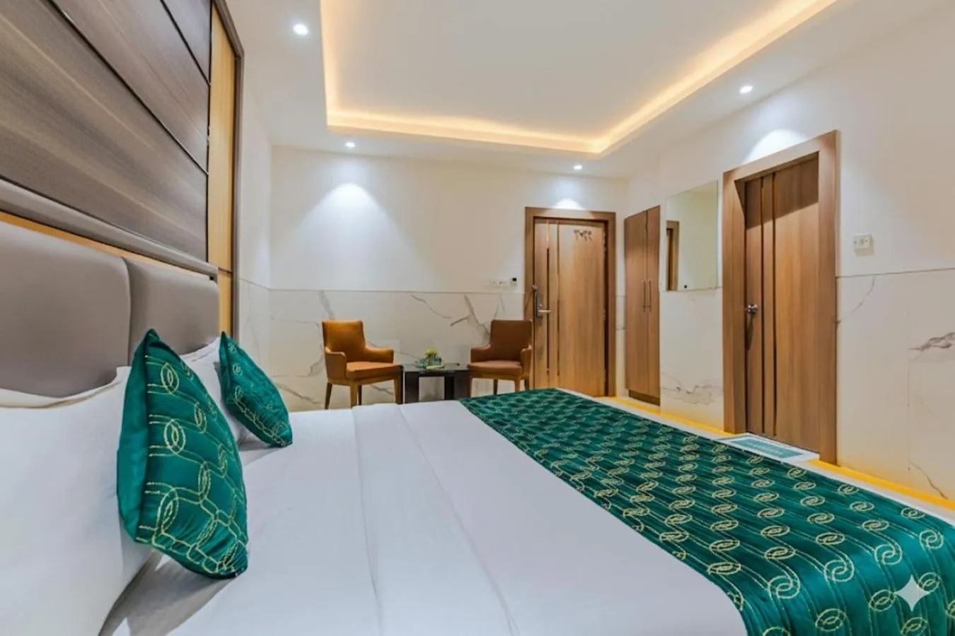 Bedroom, Bed in Hotel DELHI 37 by STAR GROUP