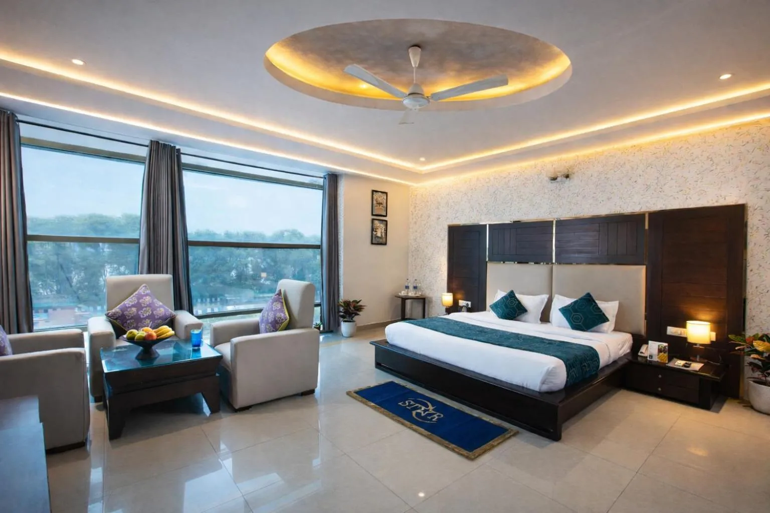Bedroom, Bed in Hotel DELHI 37 by STAR GROUP