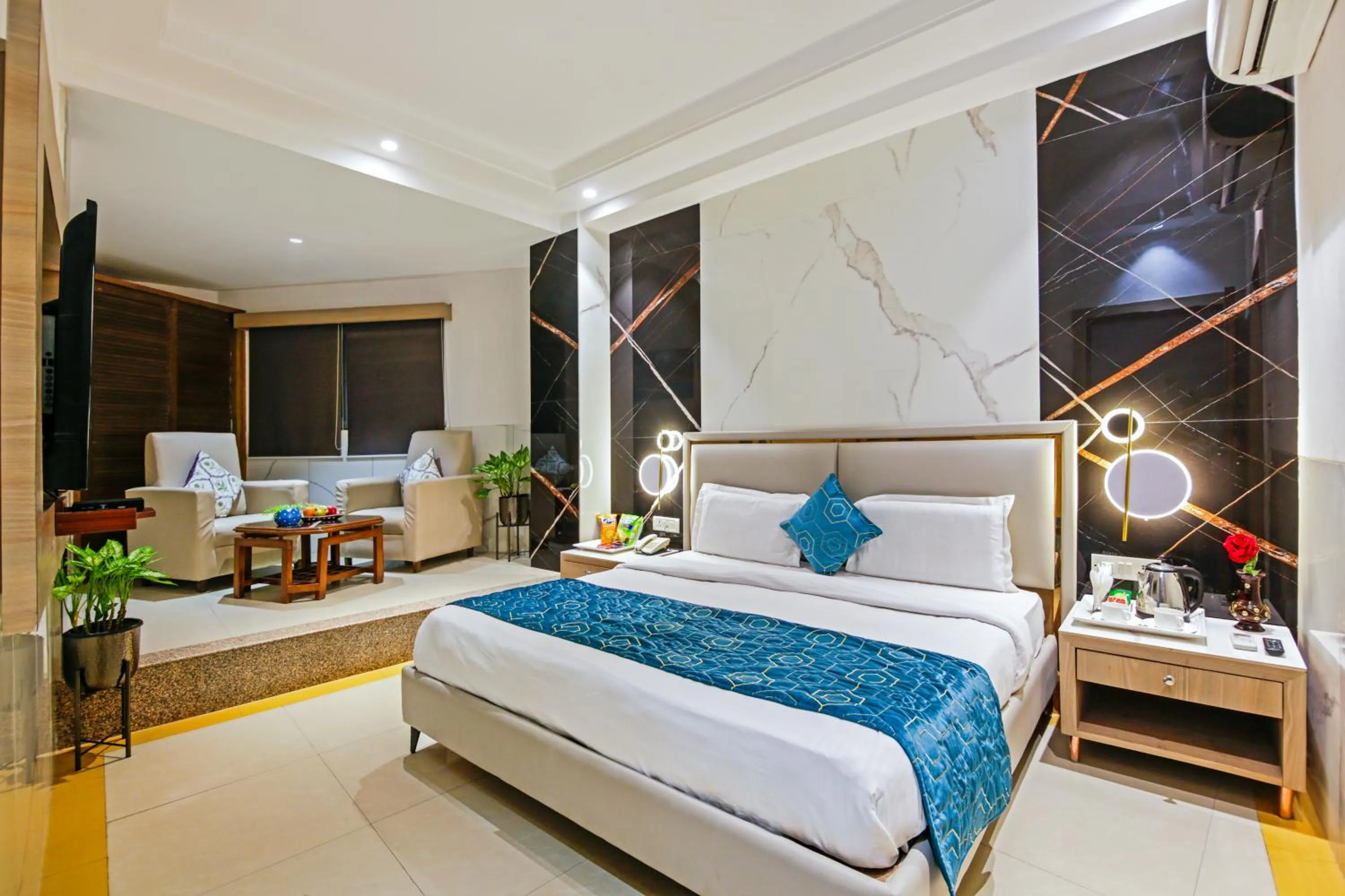 Bedroom, Bed in Hotel DELHI 37 by STAR GROUP