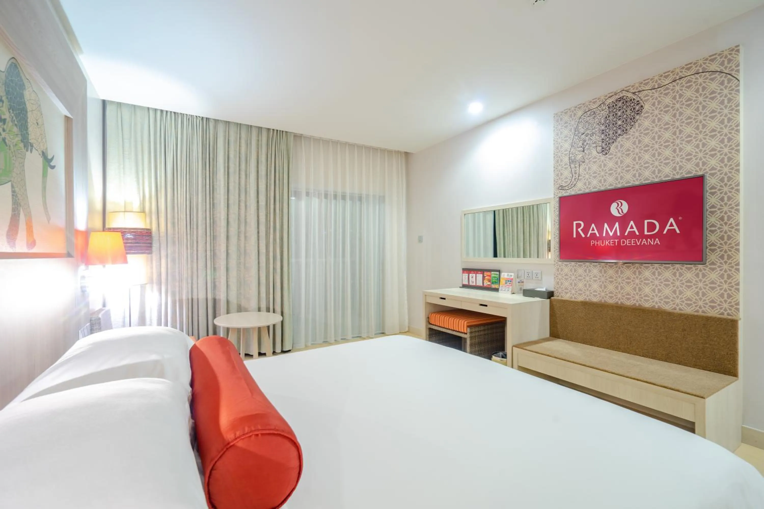 Shower, Bed in Ramada by Wyndham Phuket Deevana