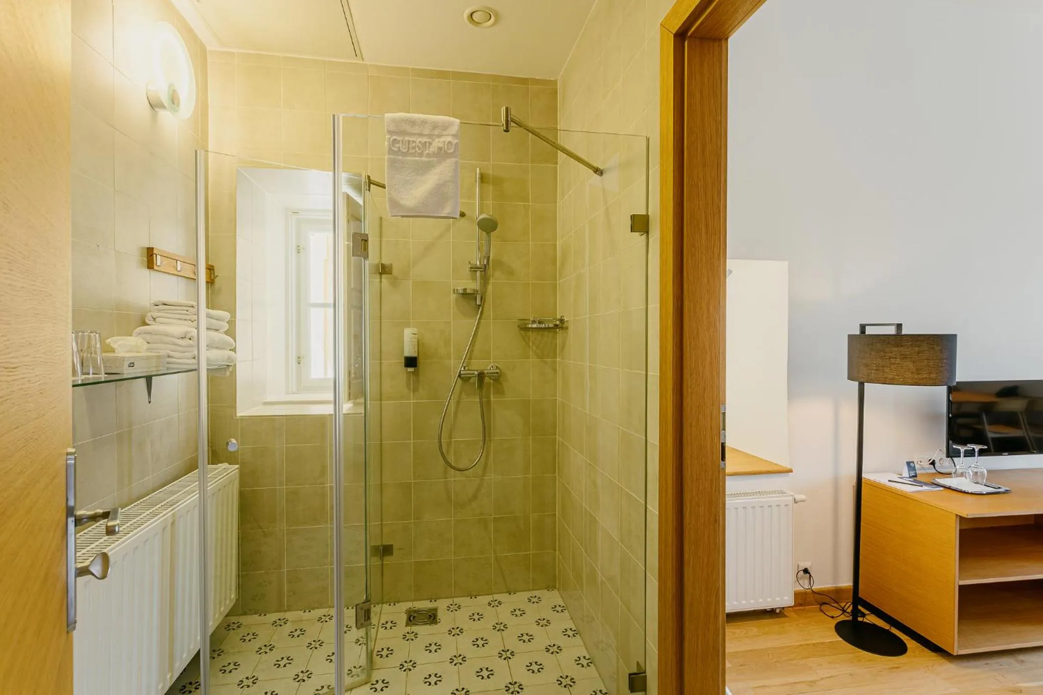 Bathroom in Hotel Benedict