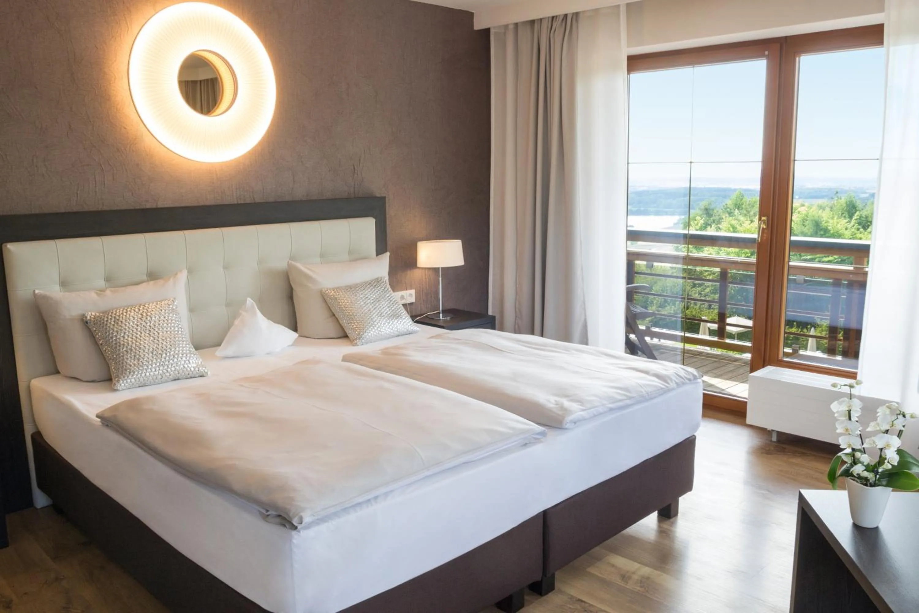 Photo of the whole room, Bed in Der Birkenhof Spa & Genuss Resort