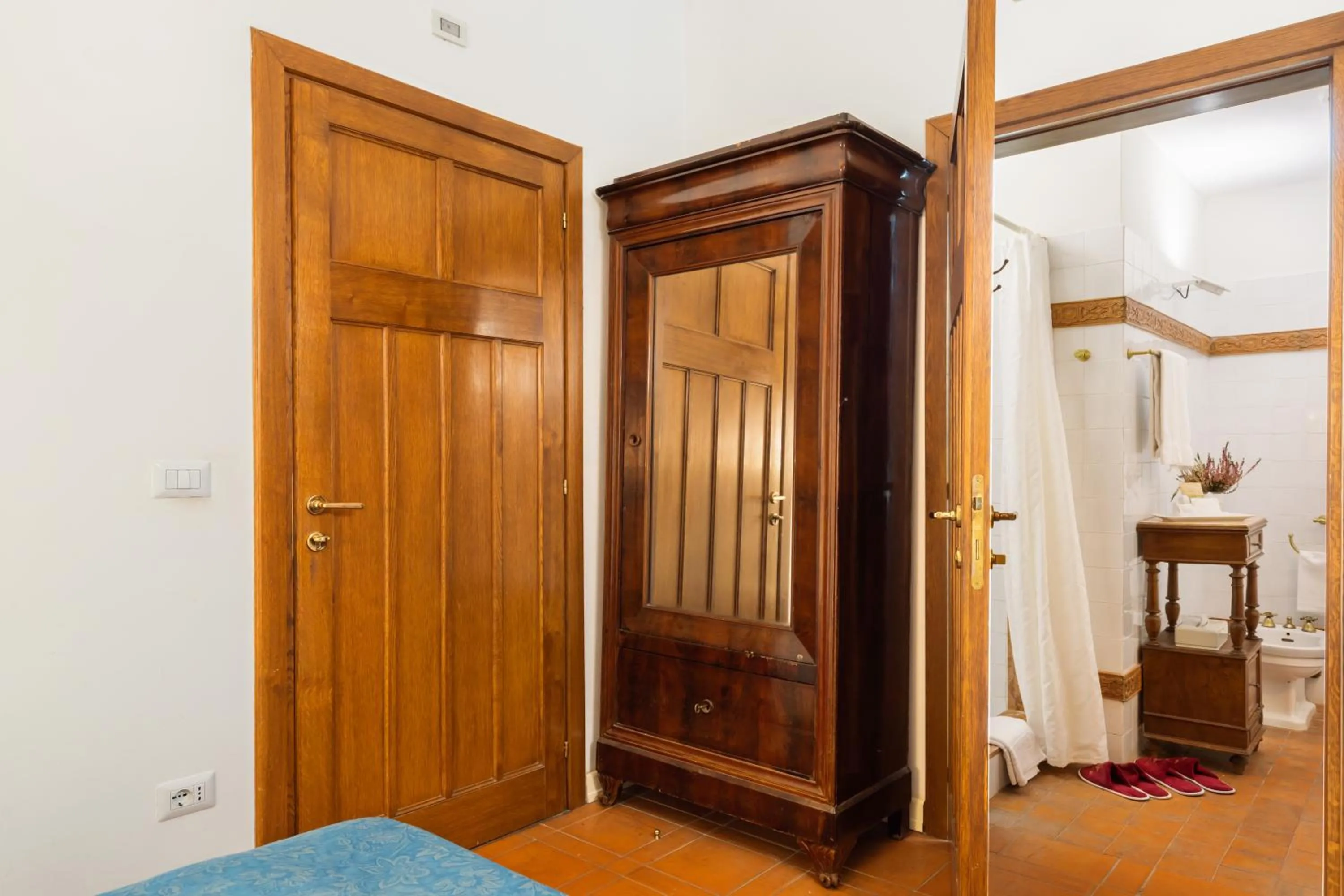 Bed in Villa Pambuffetti