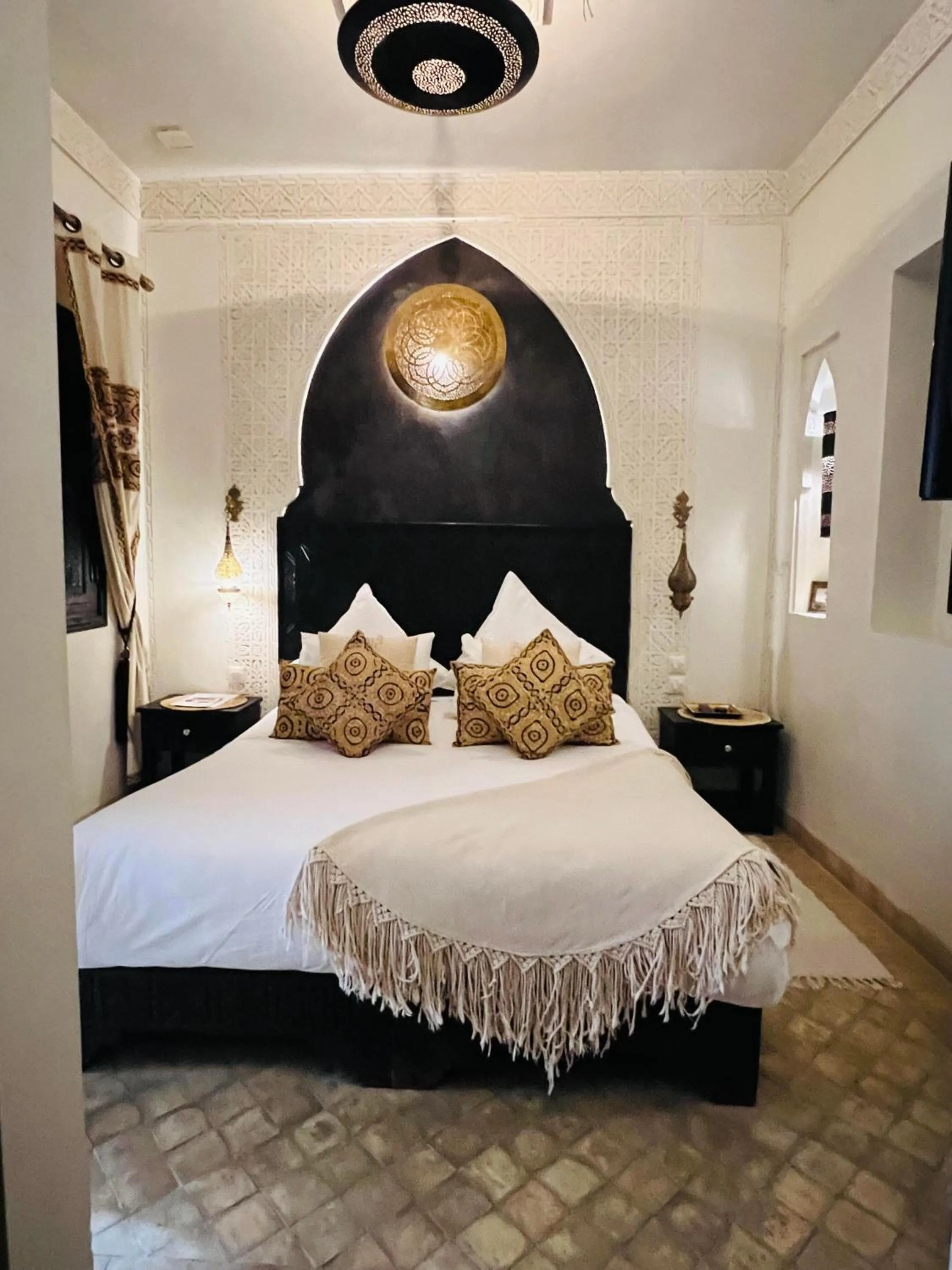 Bed in Riad Rêve d'Or