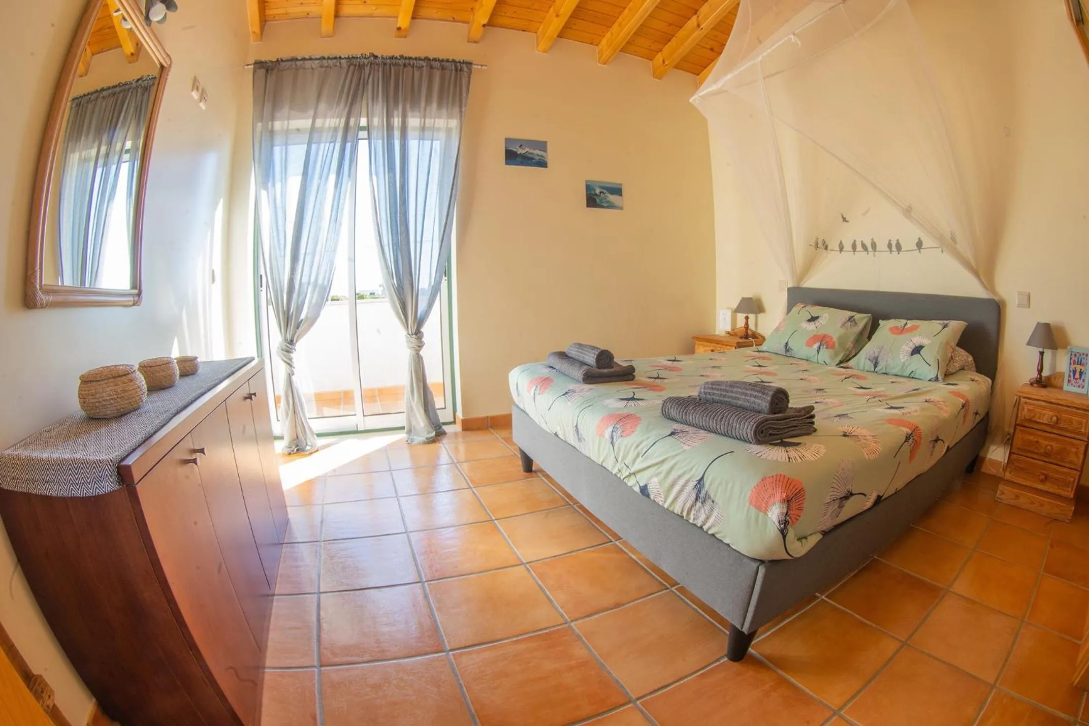 Mayla Surf House