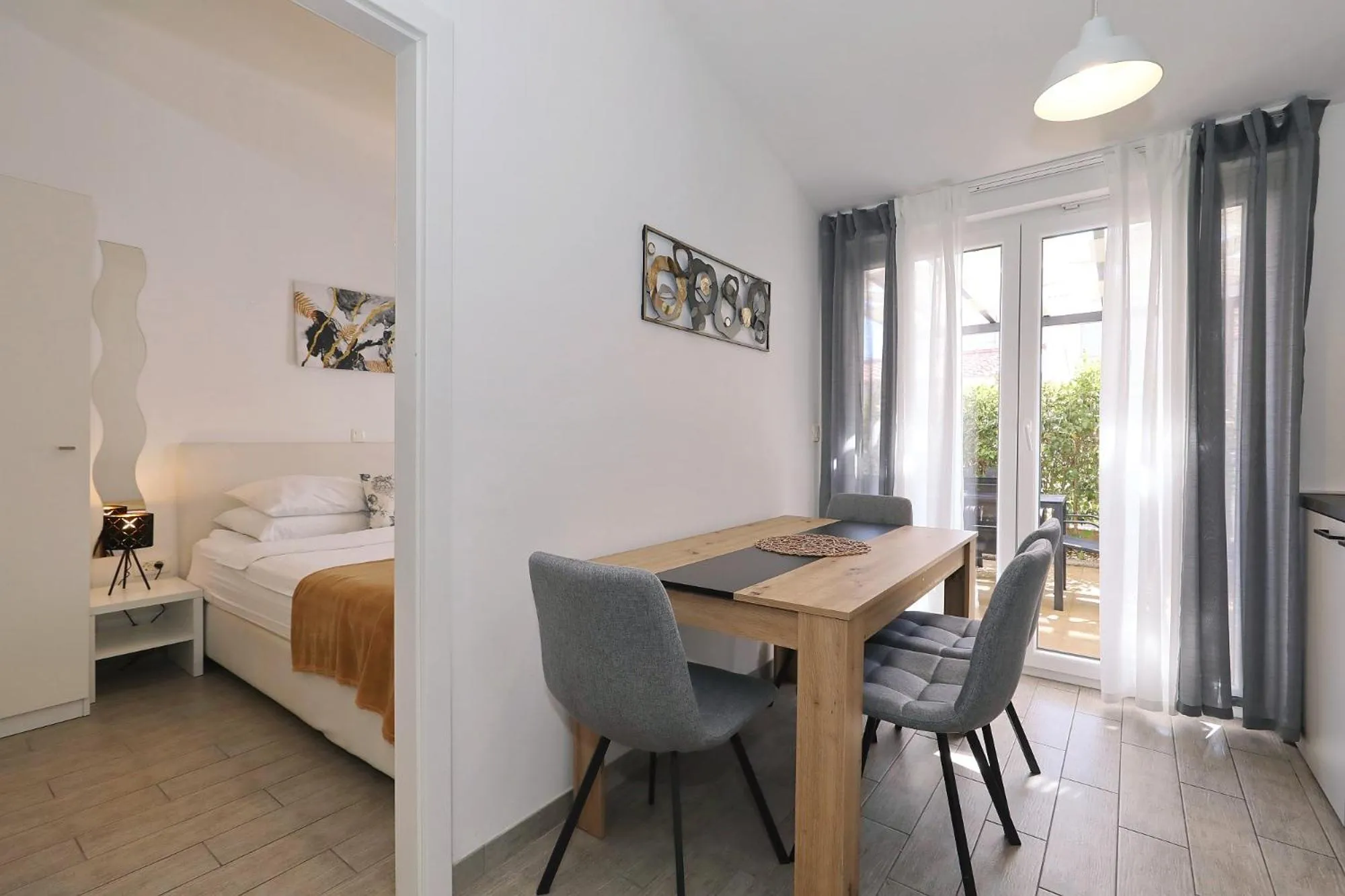 Dining area, Bed in Vile Dalmacija