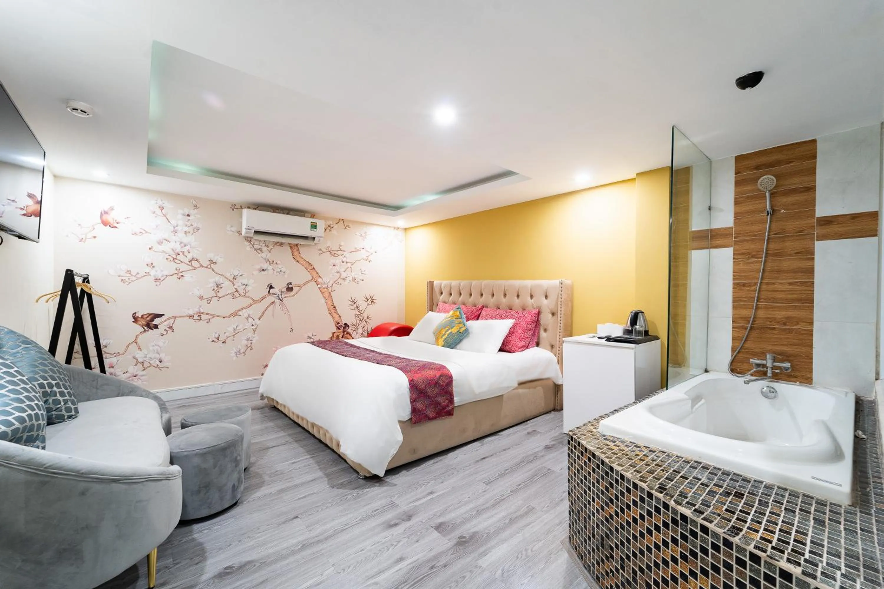 Photo of the whole room, Bed in Collection O Joy Inn - Near T3 Terminal