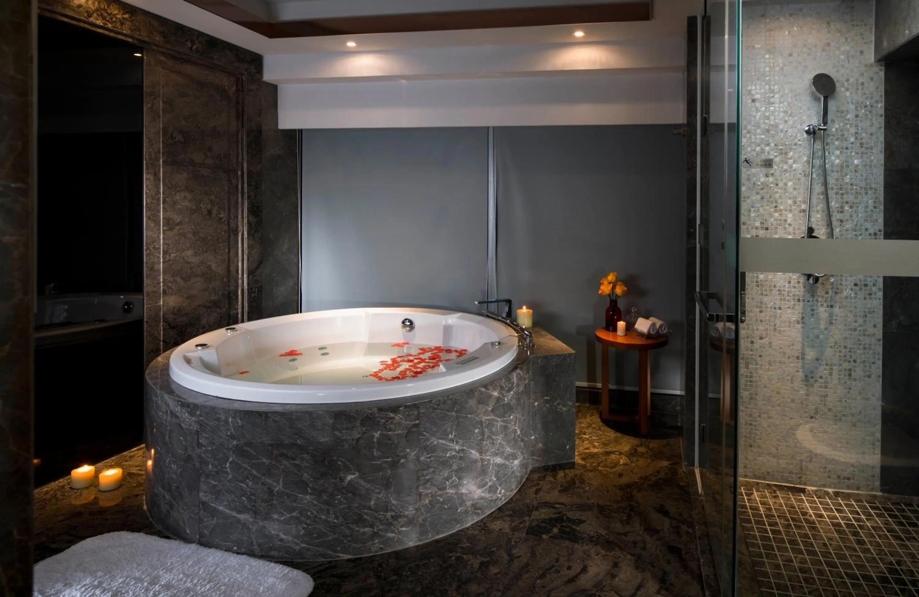 Bath in Sentosa Hotel Apartment Taoyuan Branch