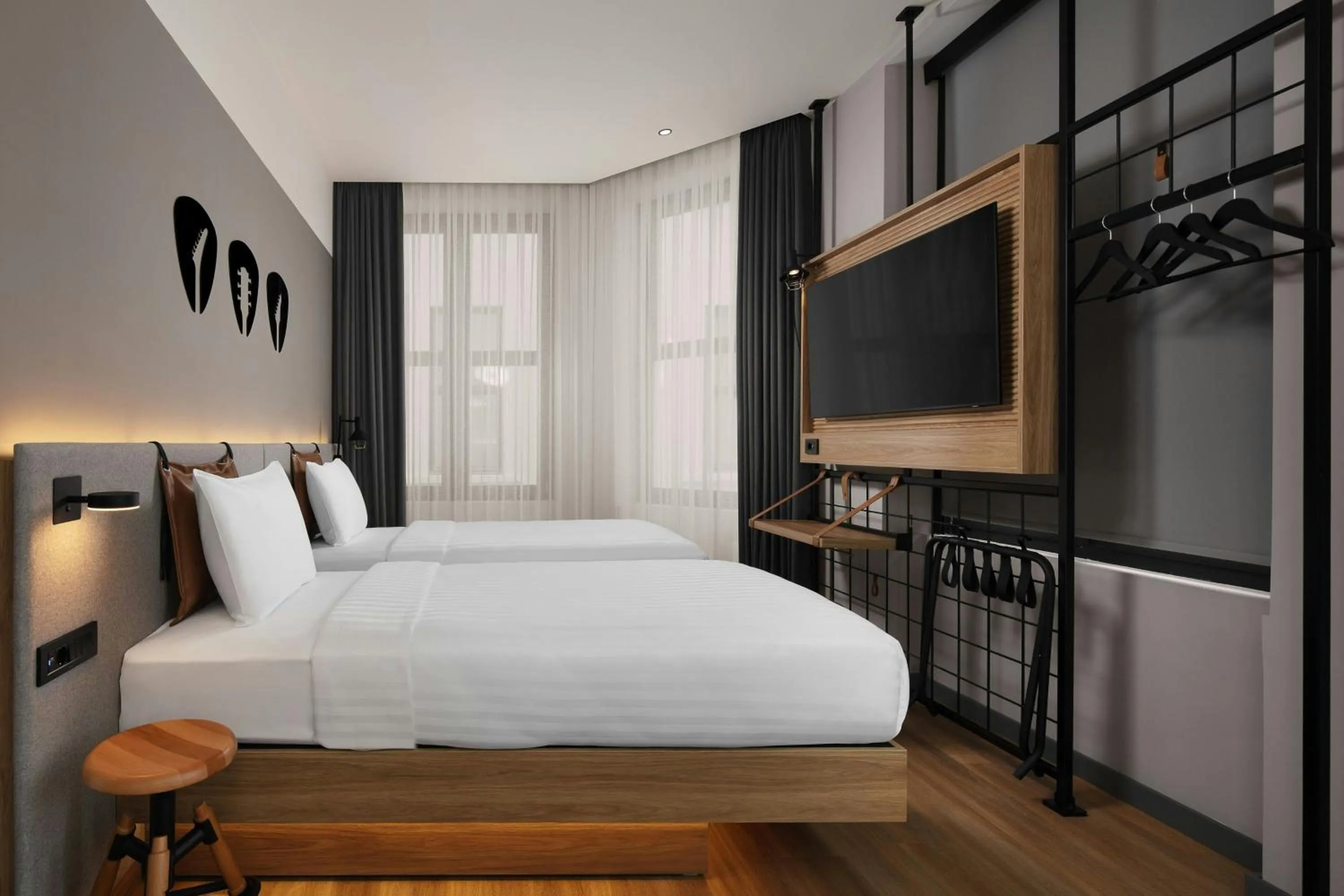 Photo of the whole room, Bed in Moxy Istanbul Taksim by Marriott Bonvoy