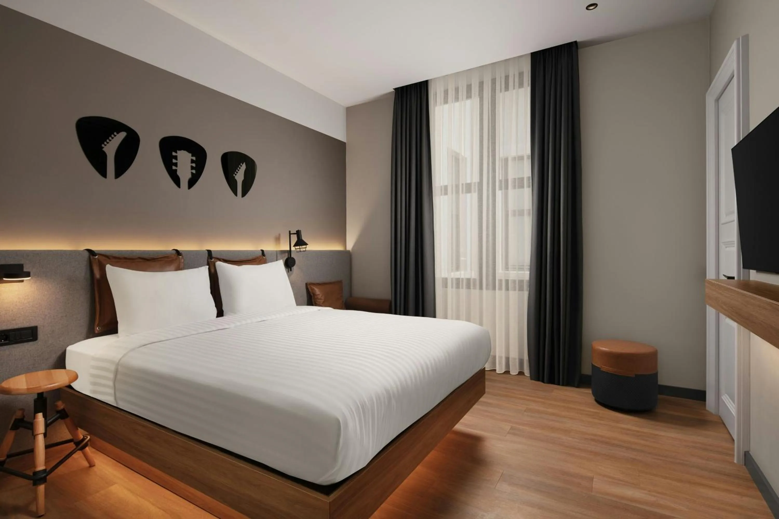 Photo of the whole room, Bed in Moxy Istanbul Taksim by Marriott Bonvoy