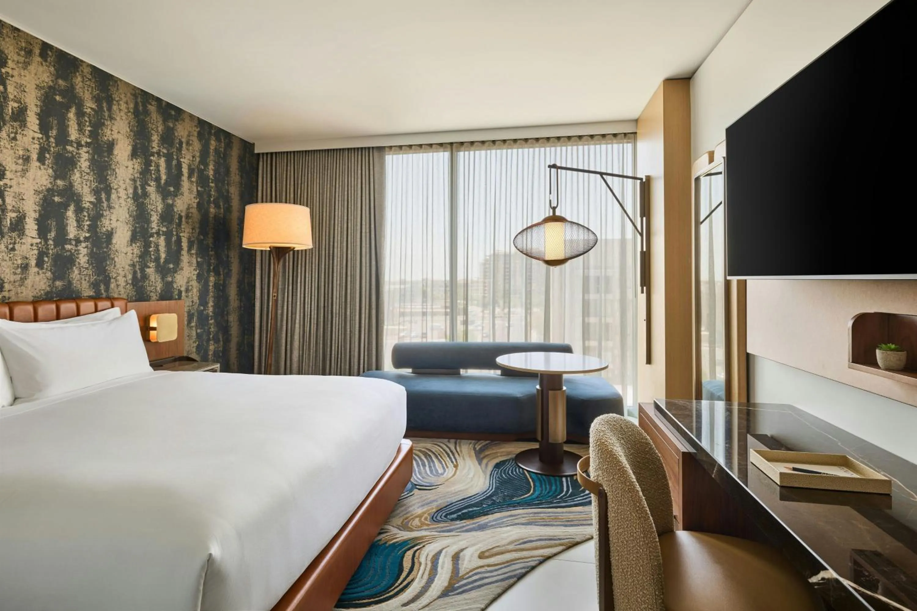 Photo of the whole room, Bed in The REMI, Scottsdale, Autograph Collection