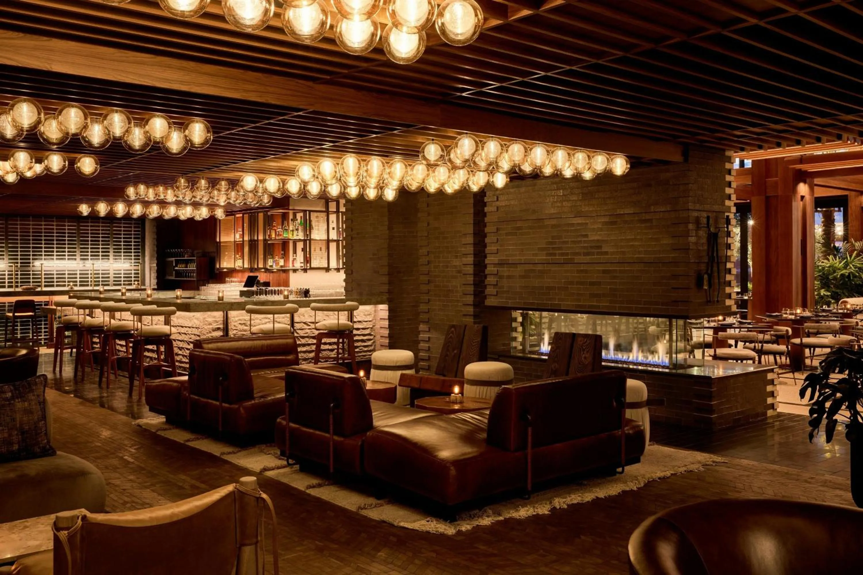 Lounge or bar in The REMI, Scottsdale, Autograph Collection